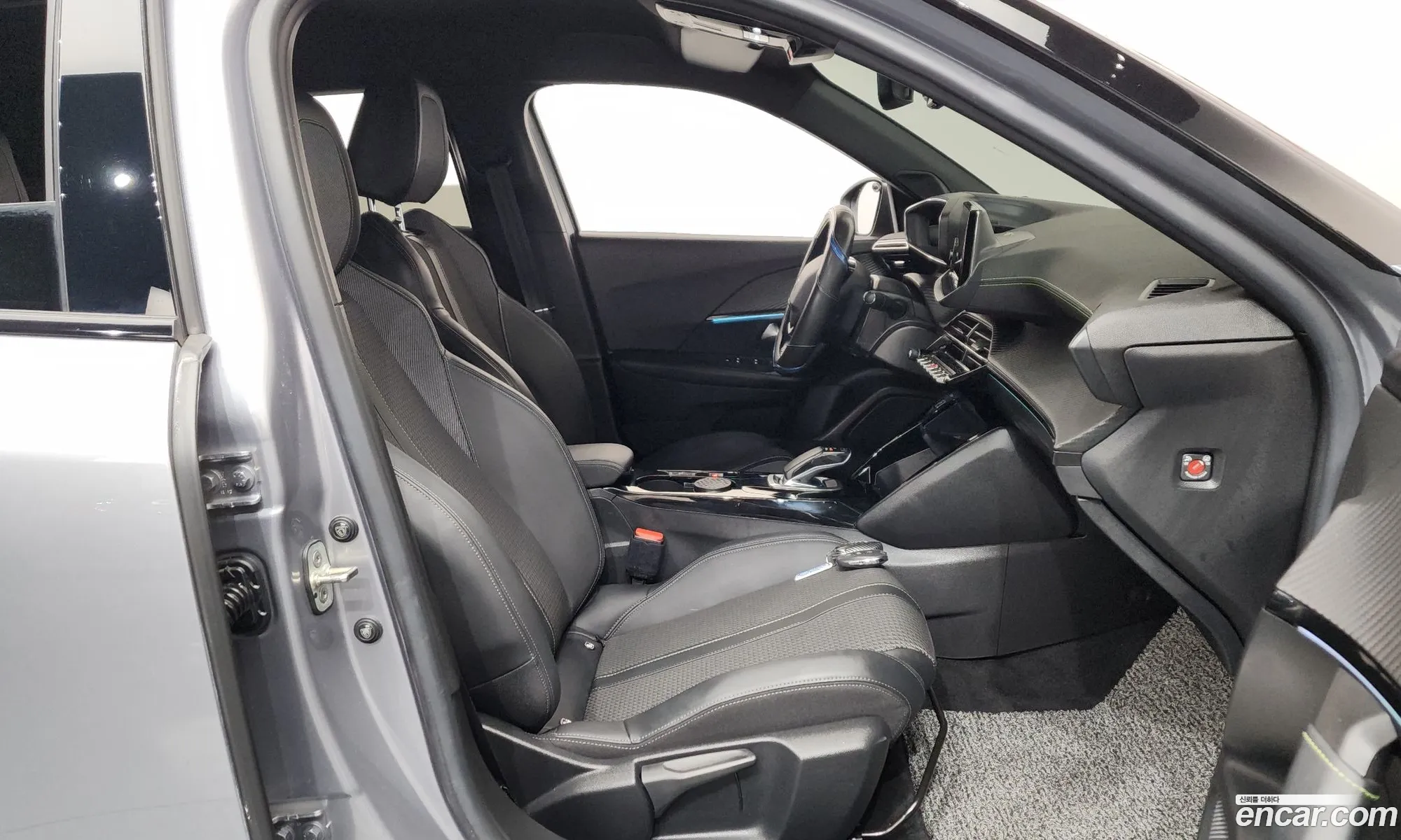 Peugeot e-2008 2021 VR3UKZKXZMJ658983 — 7