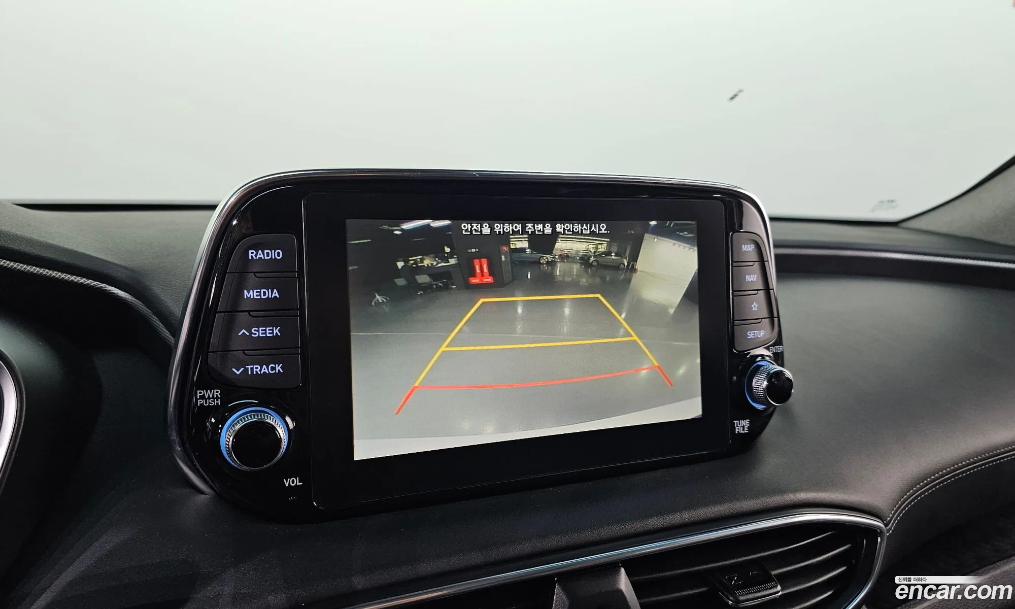 Hyundai Santa Fe TM 2020 — 15
