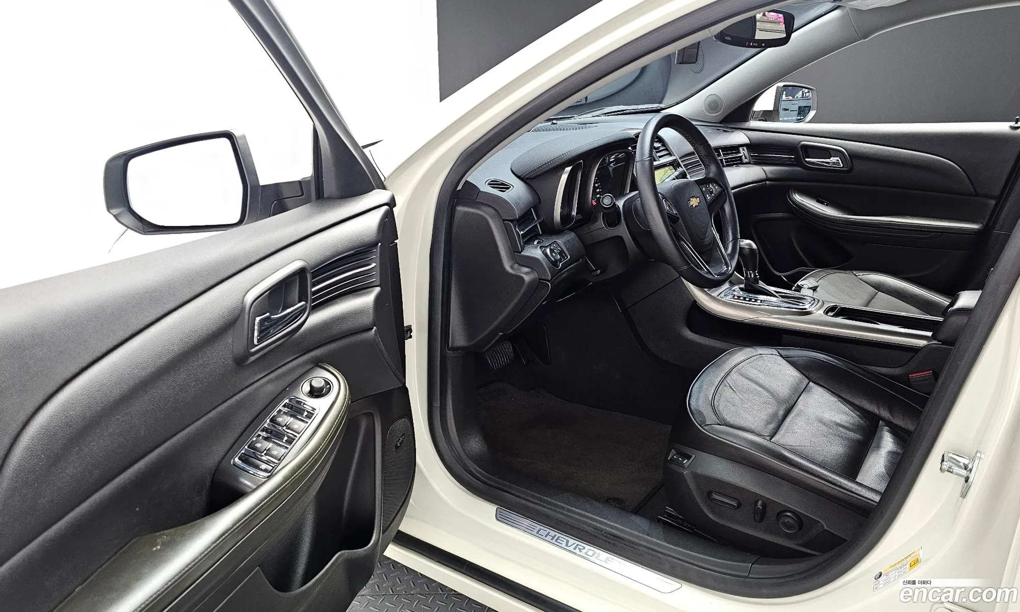 Chevrolet (GM Daewoo) Malibu 2012 — 3