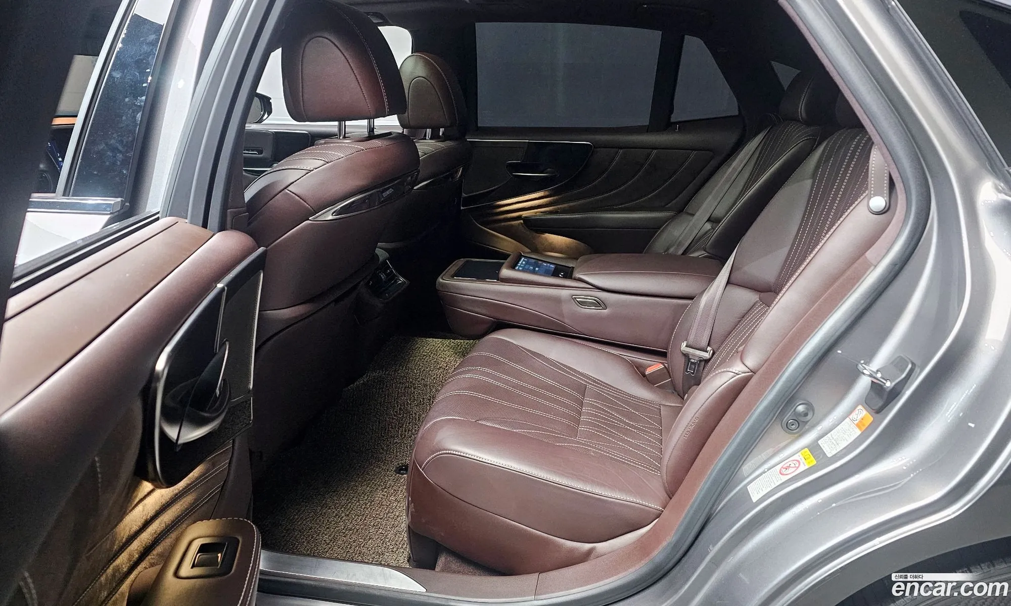 Lexus LS500 2018 — 14