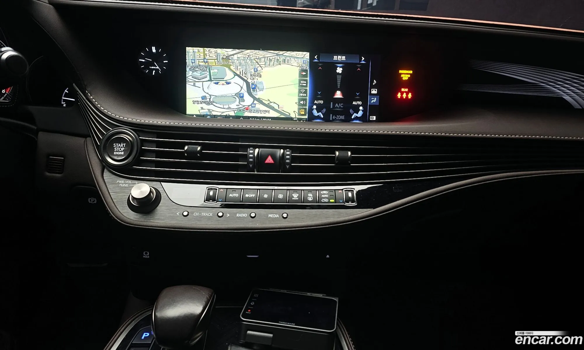 Lexus LS500 2018 — 16
