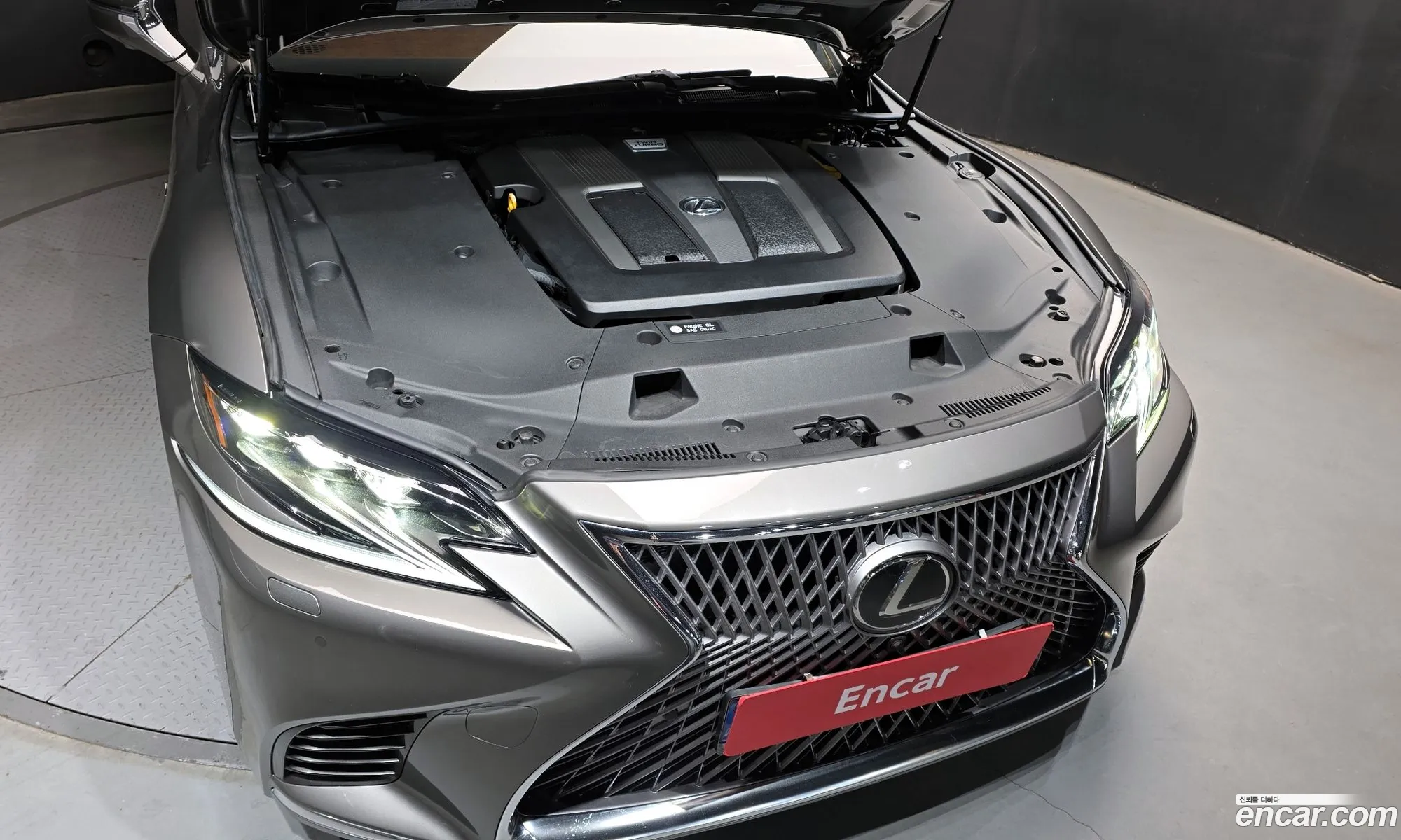 Lexus LS500 2018 — 4