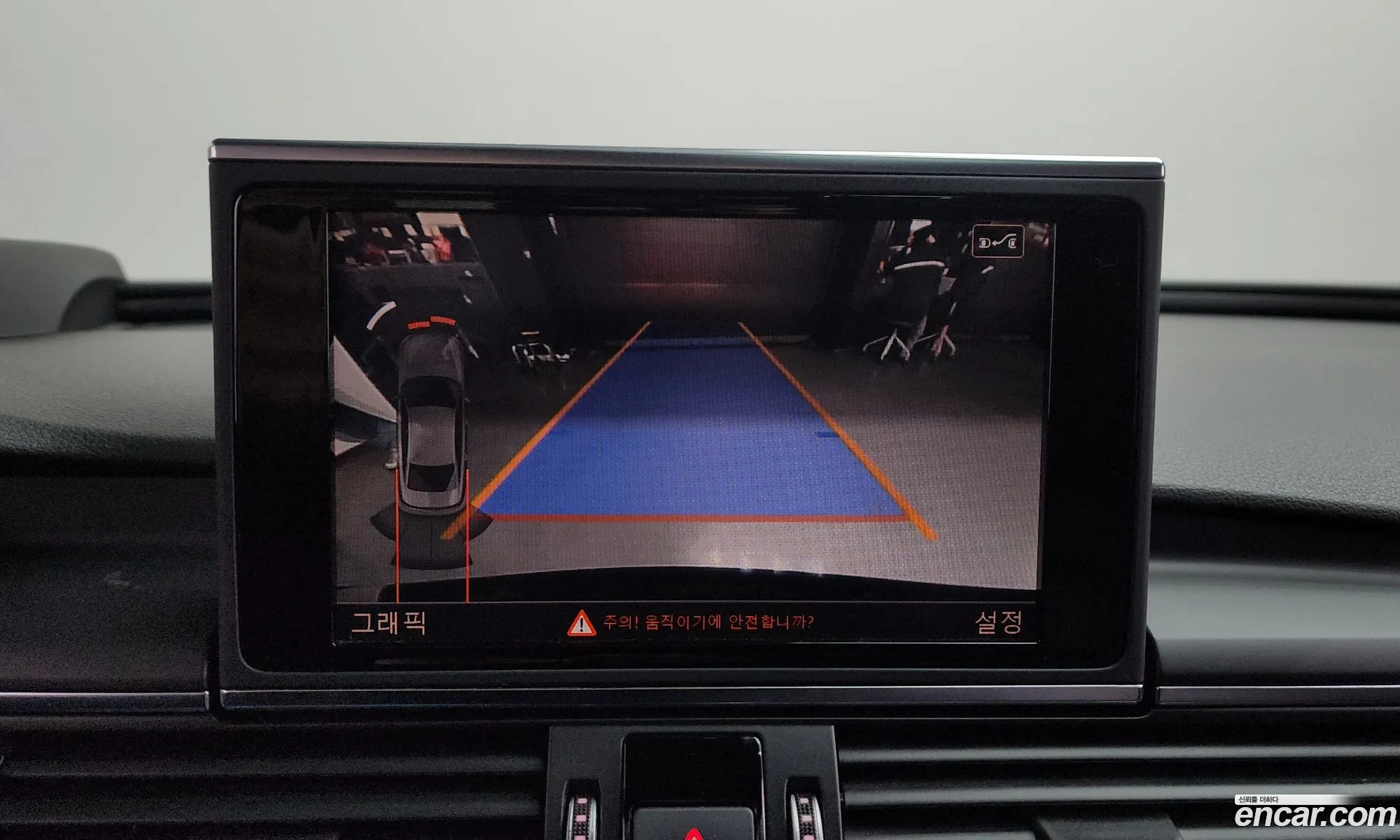 Audi A6 2018 WAUZZZ4G3JN073258 — 4