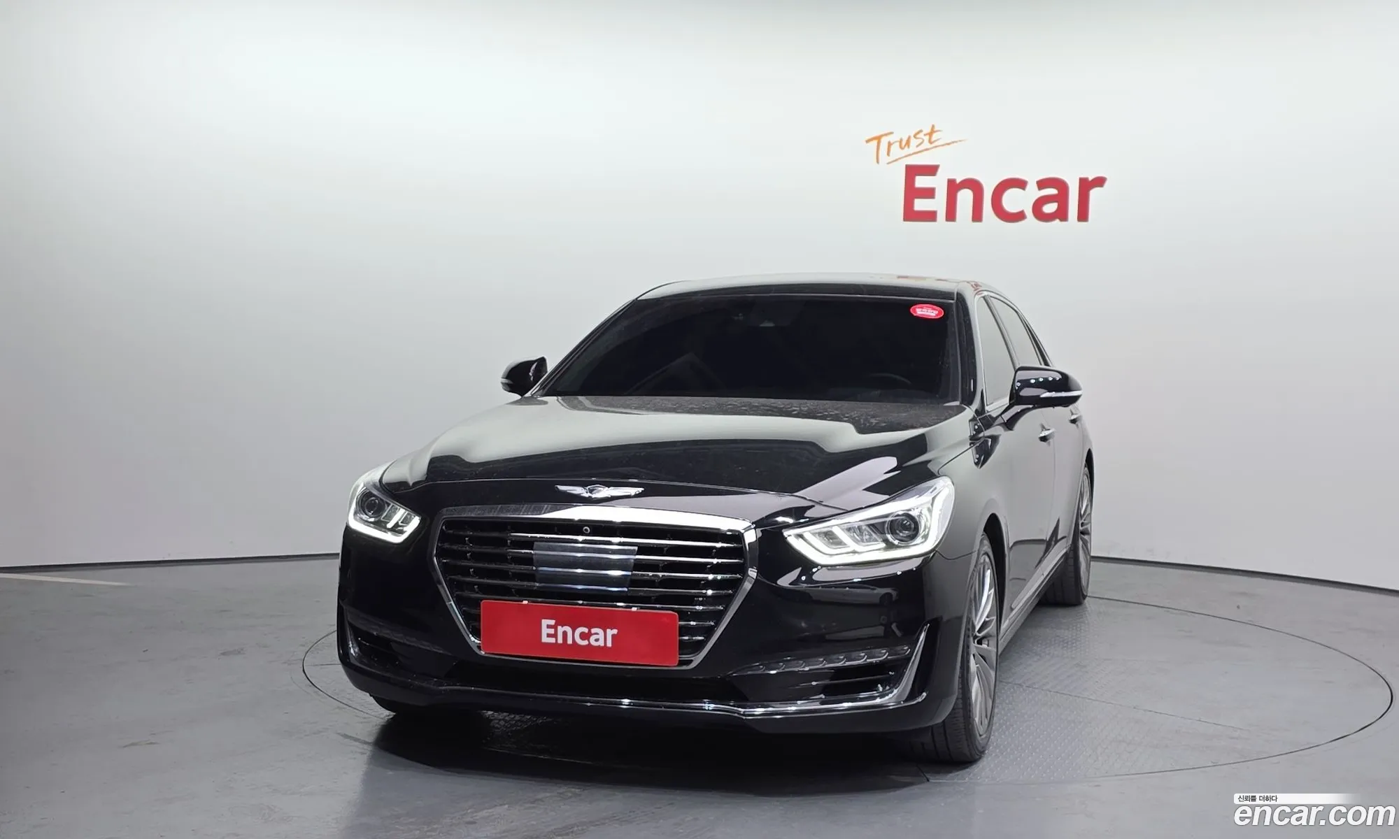 Genesis EQ900 2017 — 3