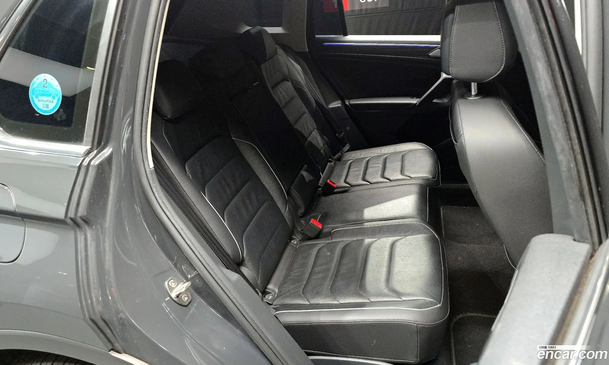 Volkswagen Tiguan 2021 — 17