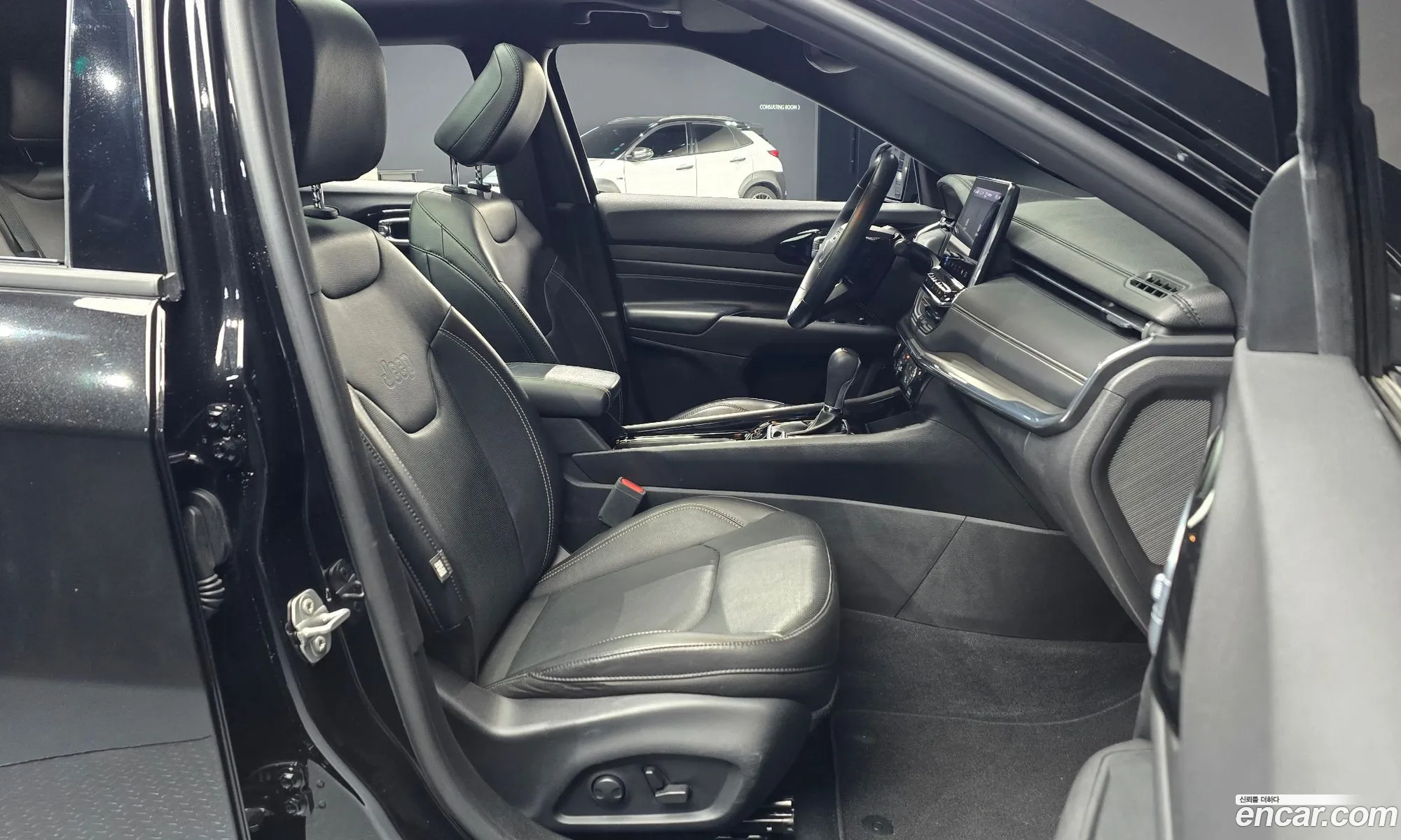 Jeep Compass 2022 3C4NJDEB1NT174108 — 7