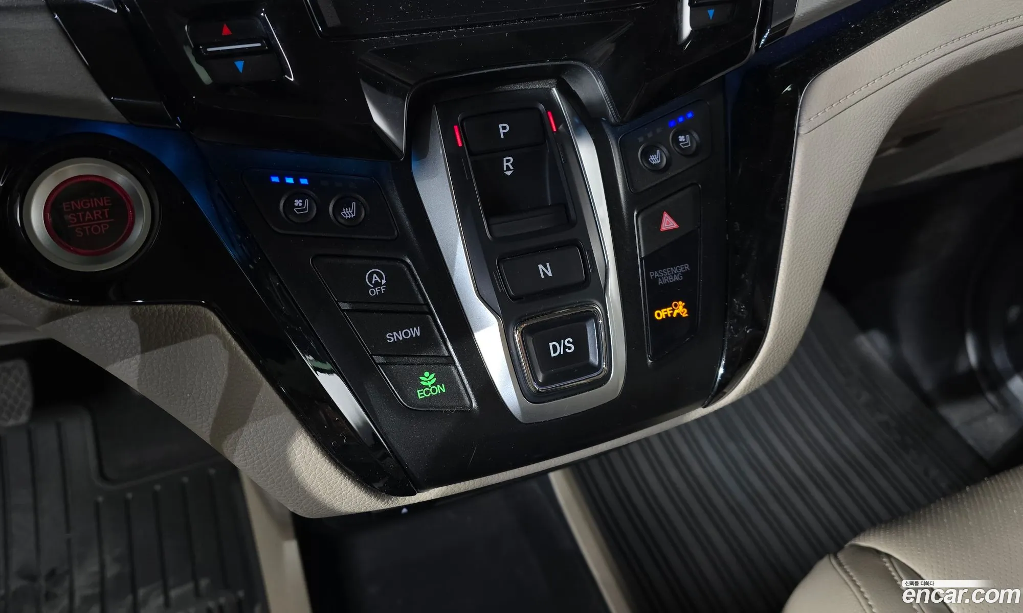 Honda Odyssey 2018 5KBRL6880JB600506 — 5