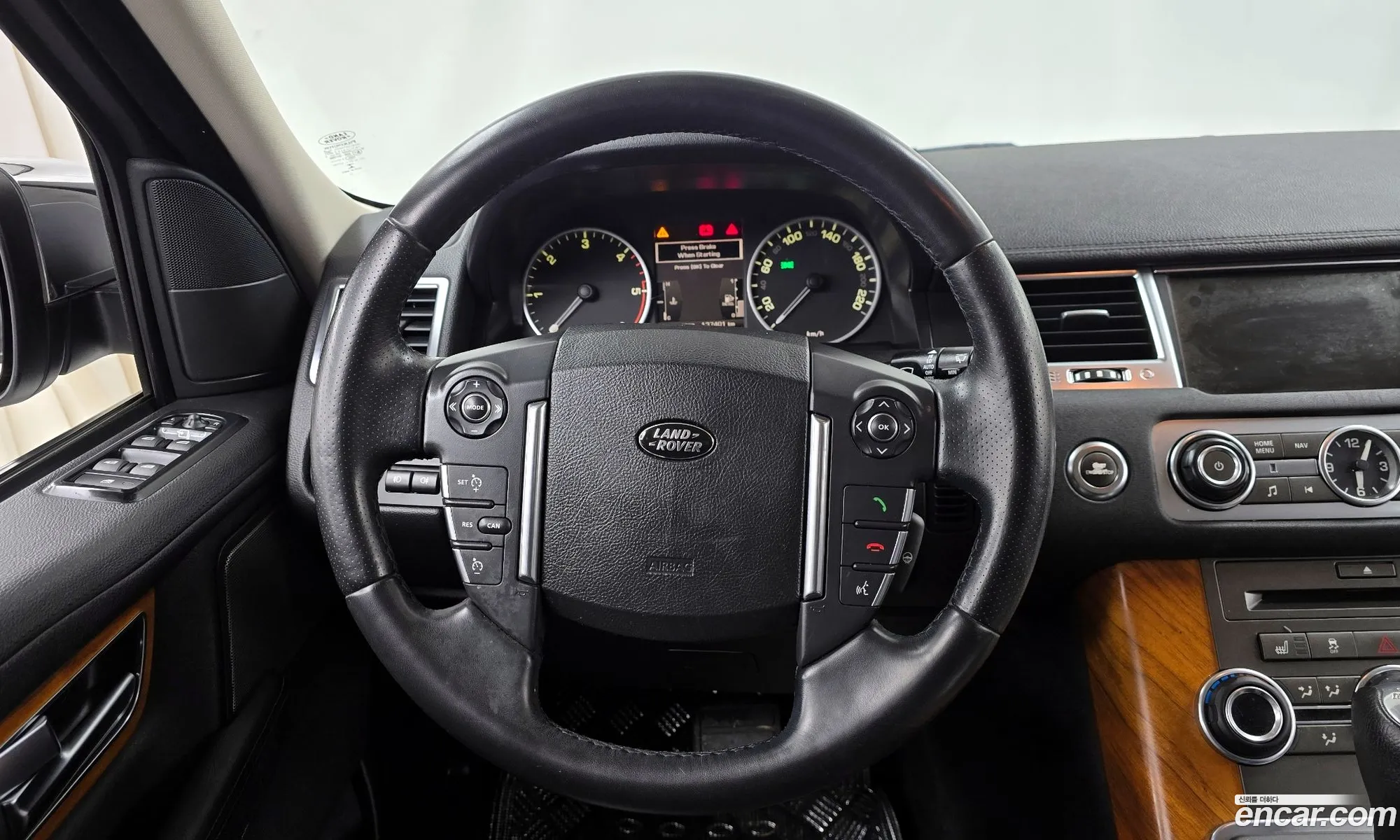 Land Rover Range Rover Sport 2011 SALLSAAG4BA297187 — 8