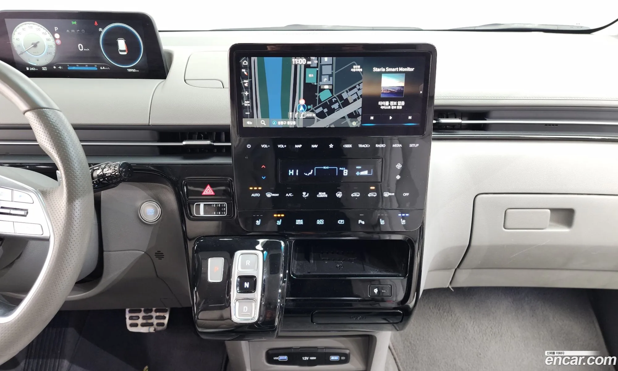 Hyundai Staria 2022 — 16