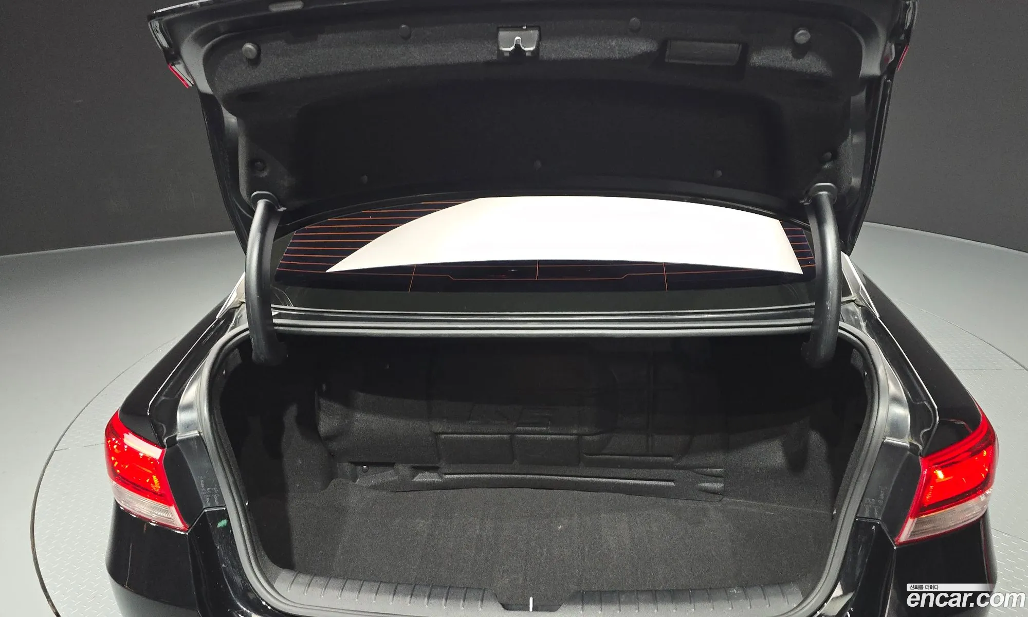 Kia K5 2016 — 18