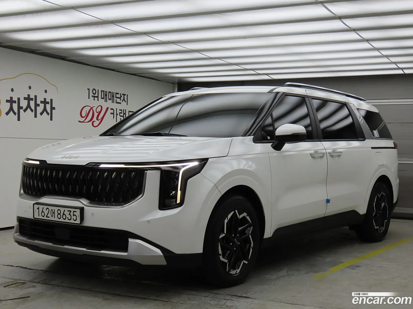 Kia Carnival 2024 — 18