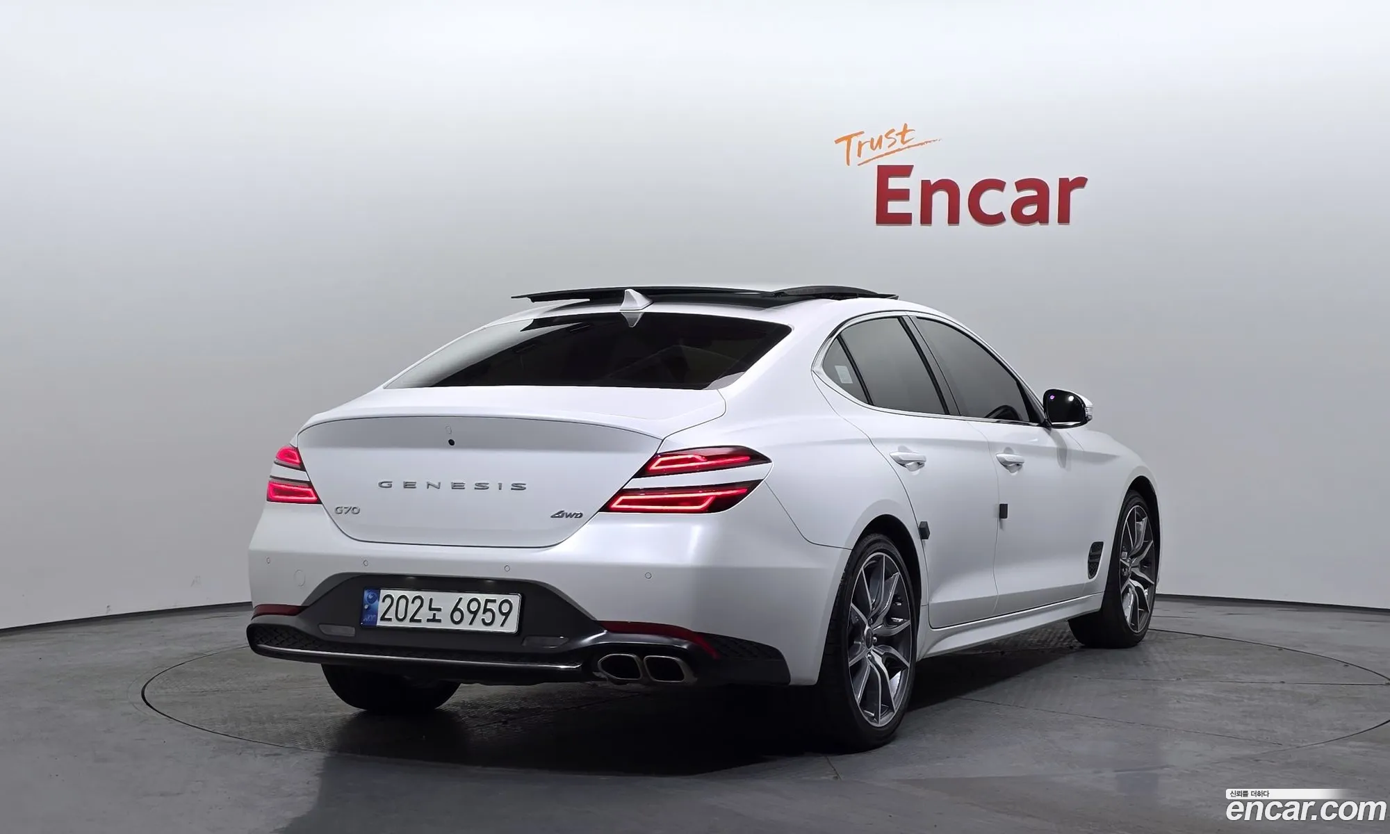 Genesis G70 2021 — 12