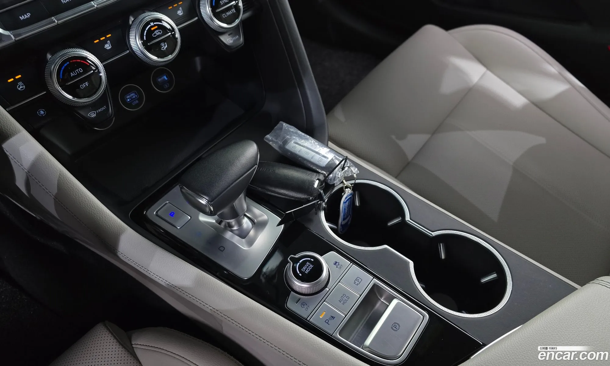 Genesis G70 2021 — 16