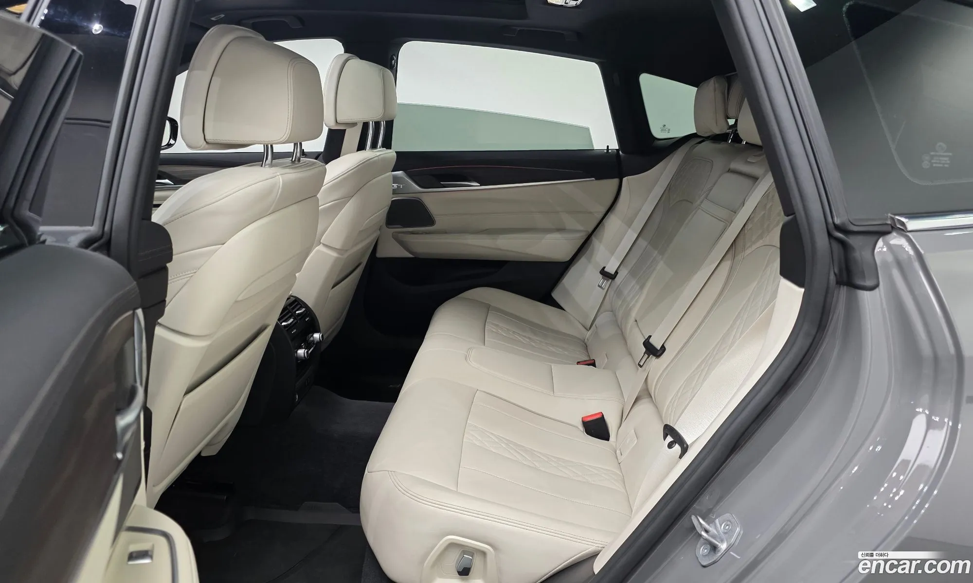 BMW 6 Series GT 2021 WBA61CC01MCG75624 — 10