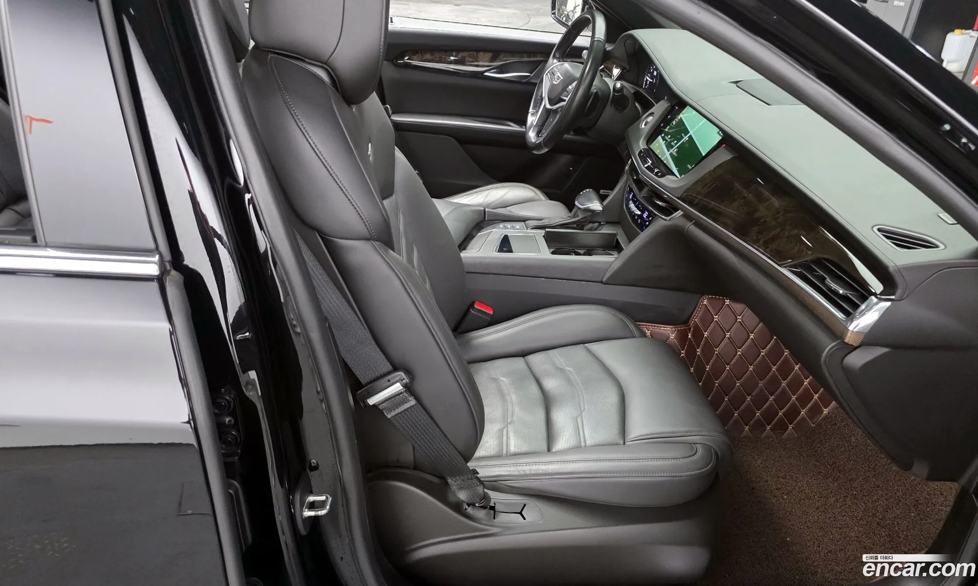 Cadillac CT6 2018 — 10