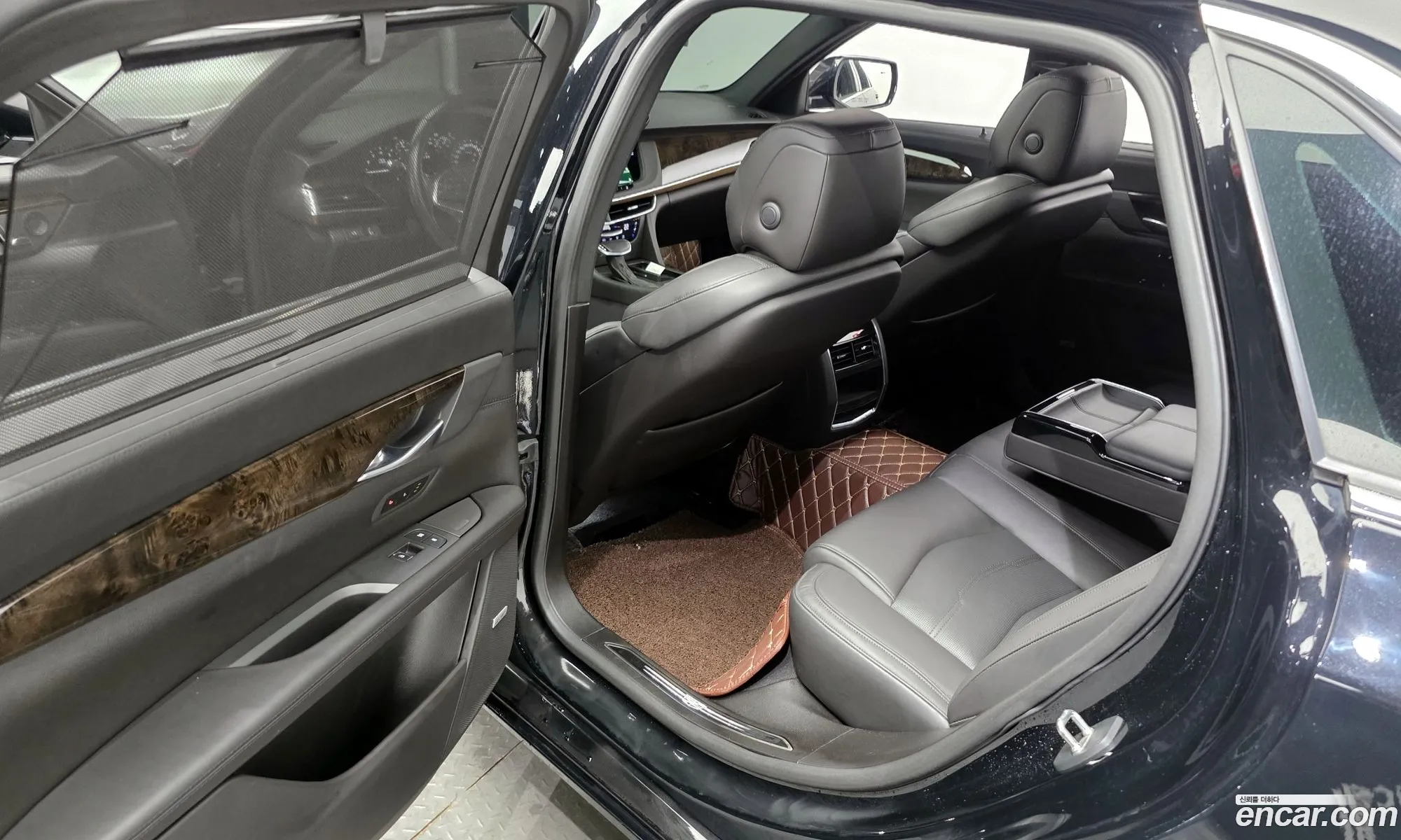 Cadillac CT6 2018 — 13