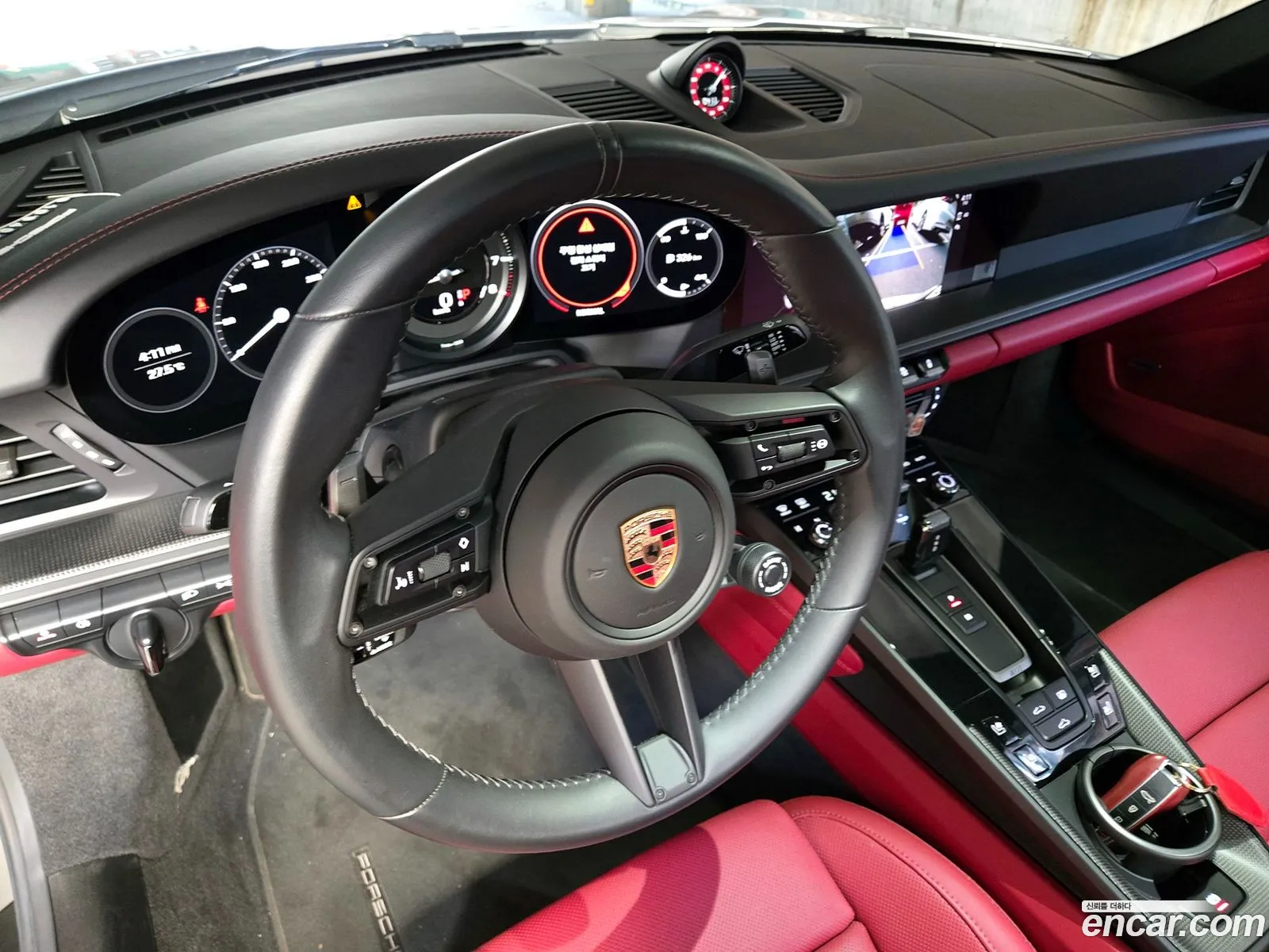 Porsche 911 2023 — 2