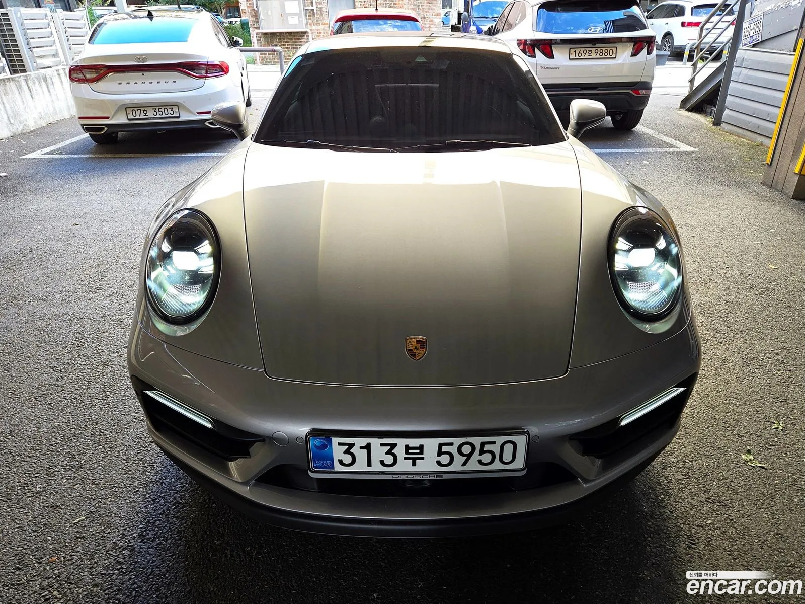 Porsche 911 2023 — 17
