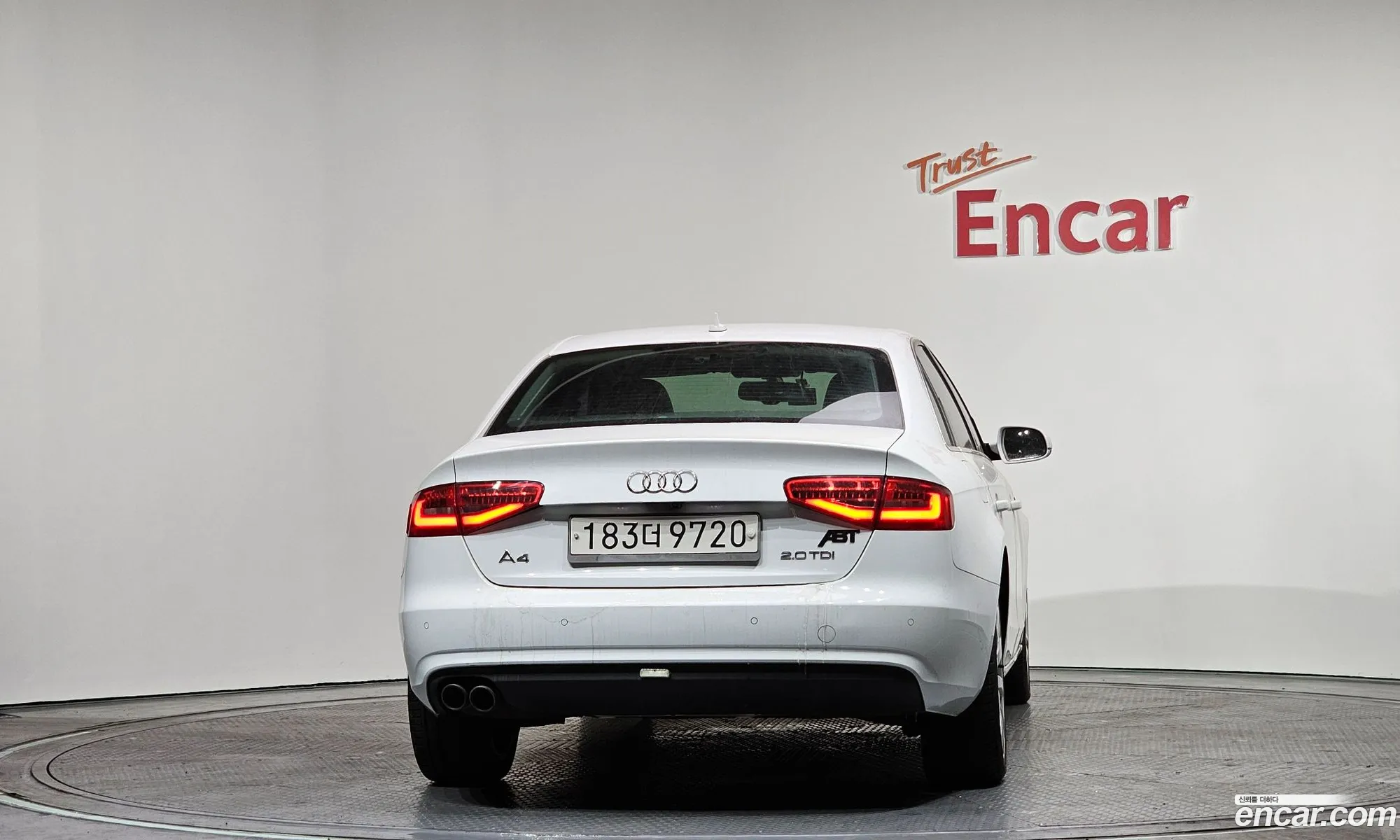 Audi A4 2013 — 16
