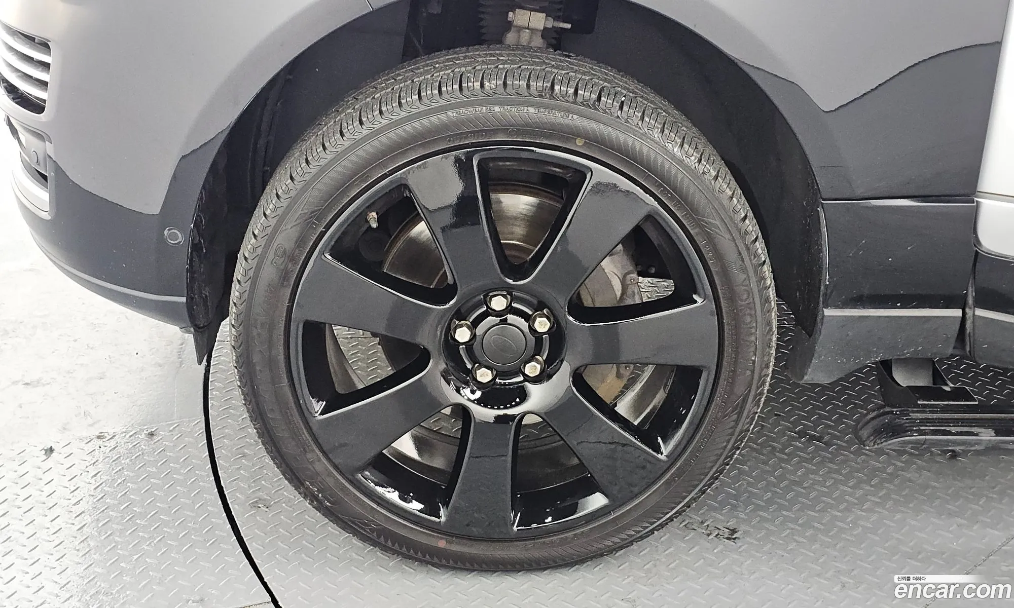 Land Rover Range Rover 2015 SALGA2JF2FA210850 — 18