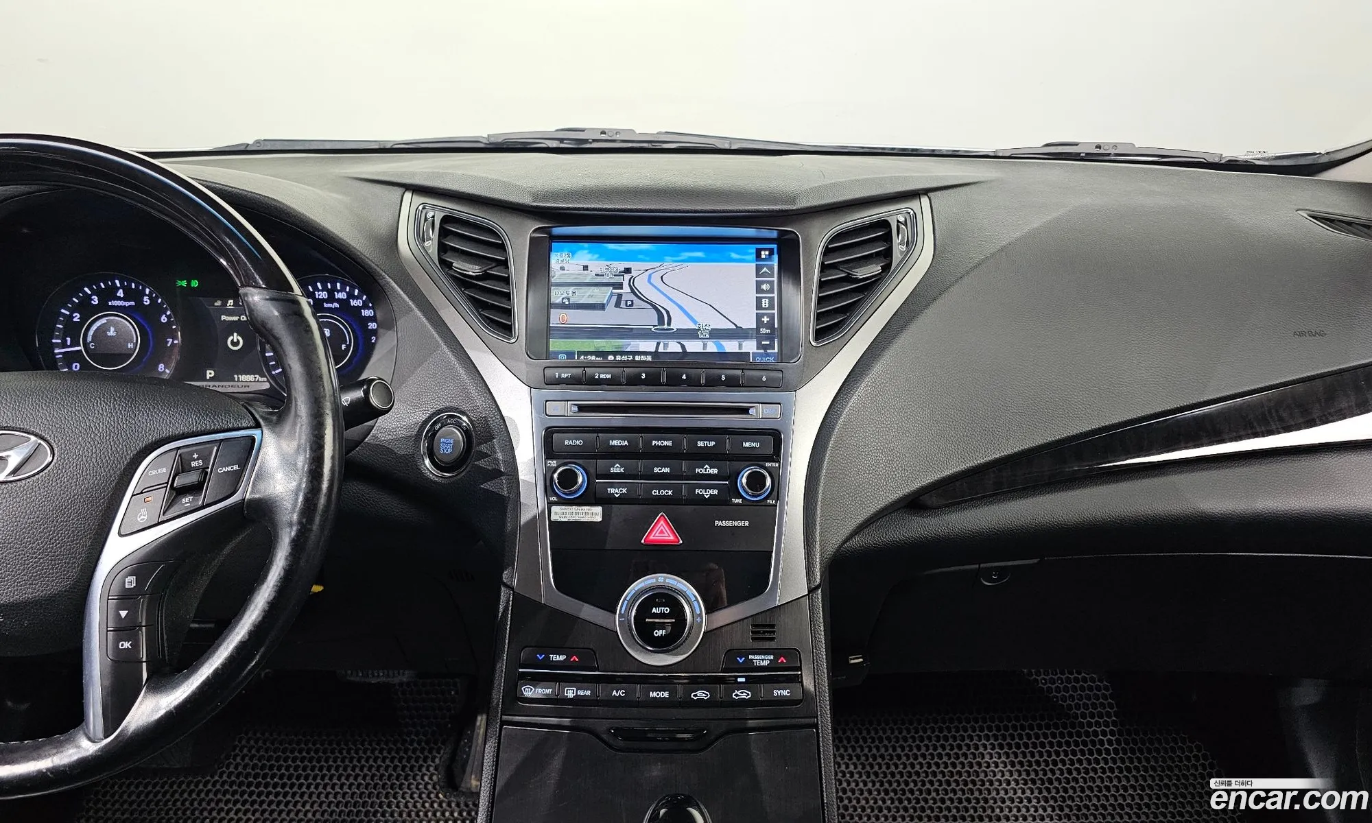 Hyundai Grandeur HG 2015 — 5
