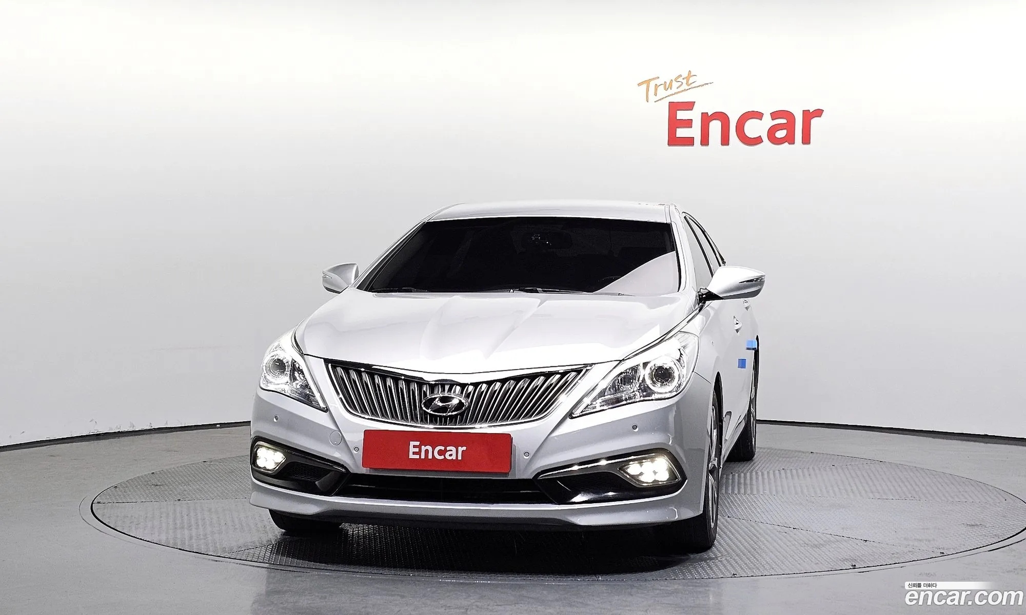 Hyundai Grandeur HG 2015 — 3