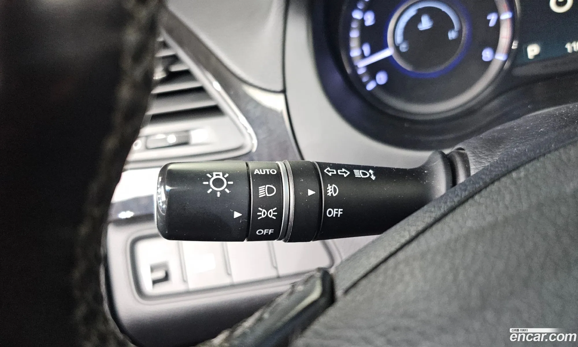 Hyundai Grandeur HG 2015 — 14