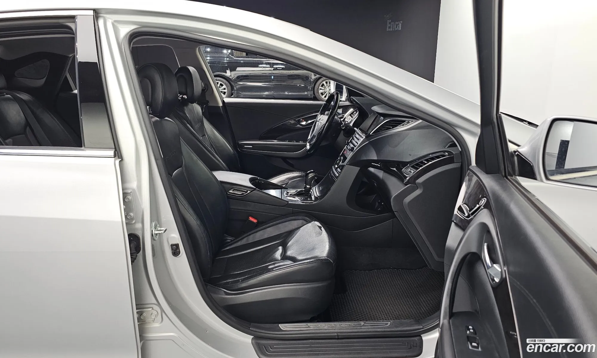Hyundai Grandeur HG 2015 — 10