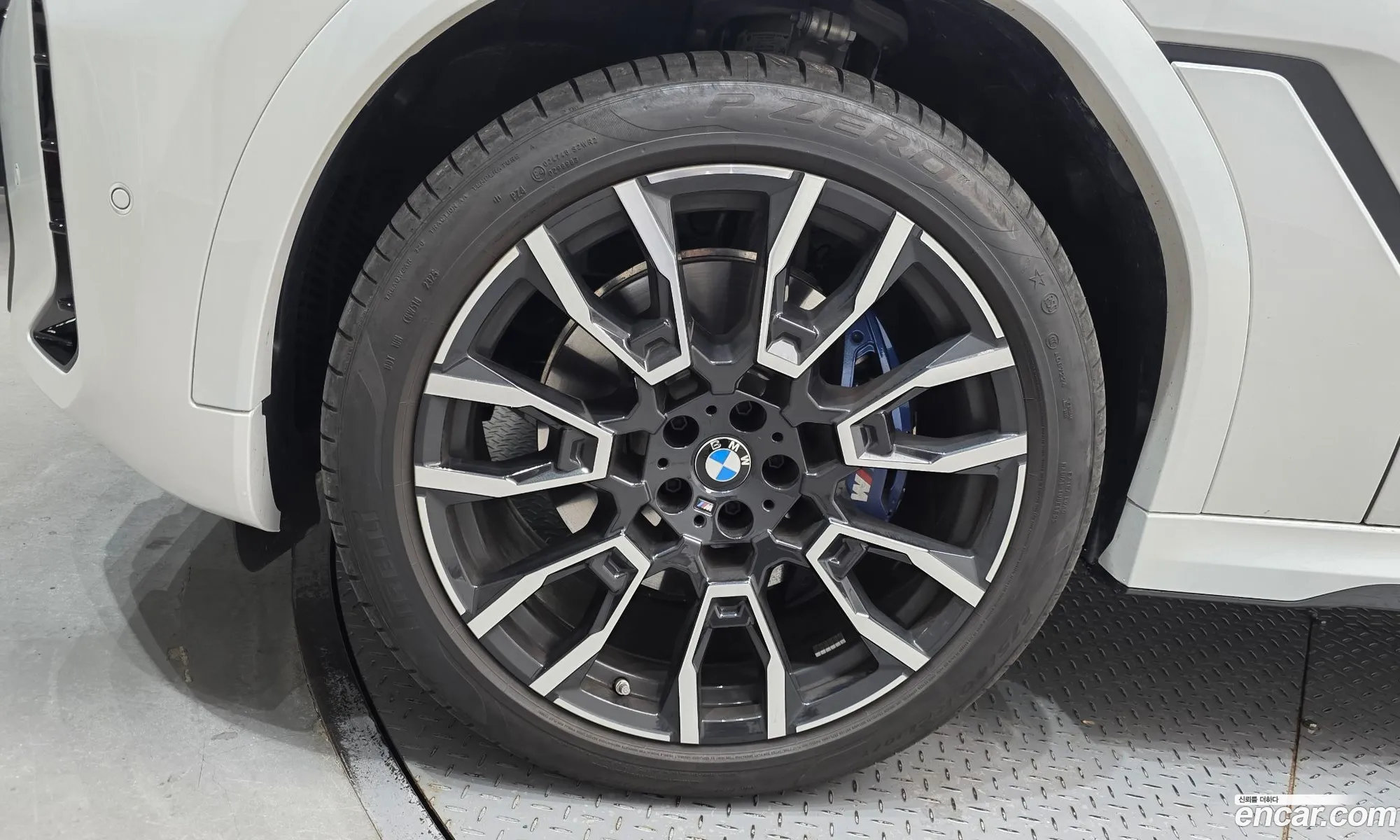 BMW X6 2025 — 20
