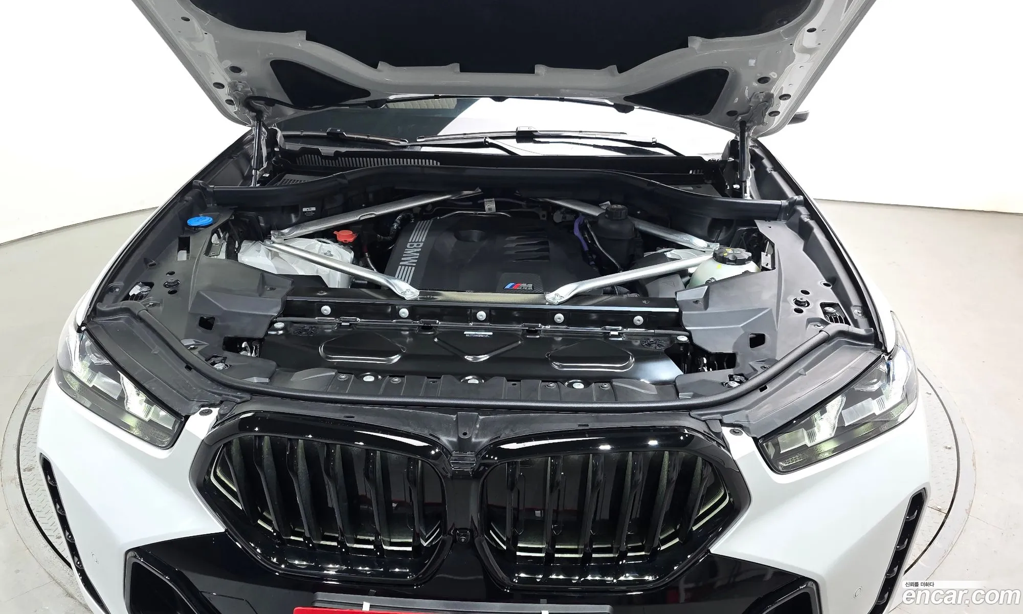 BMW X6 2025 — 2