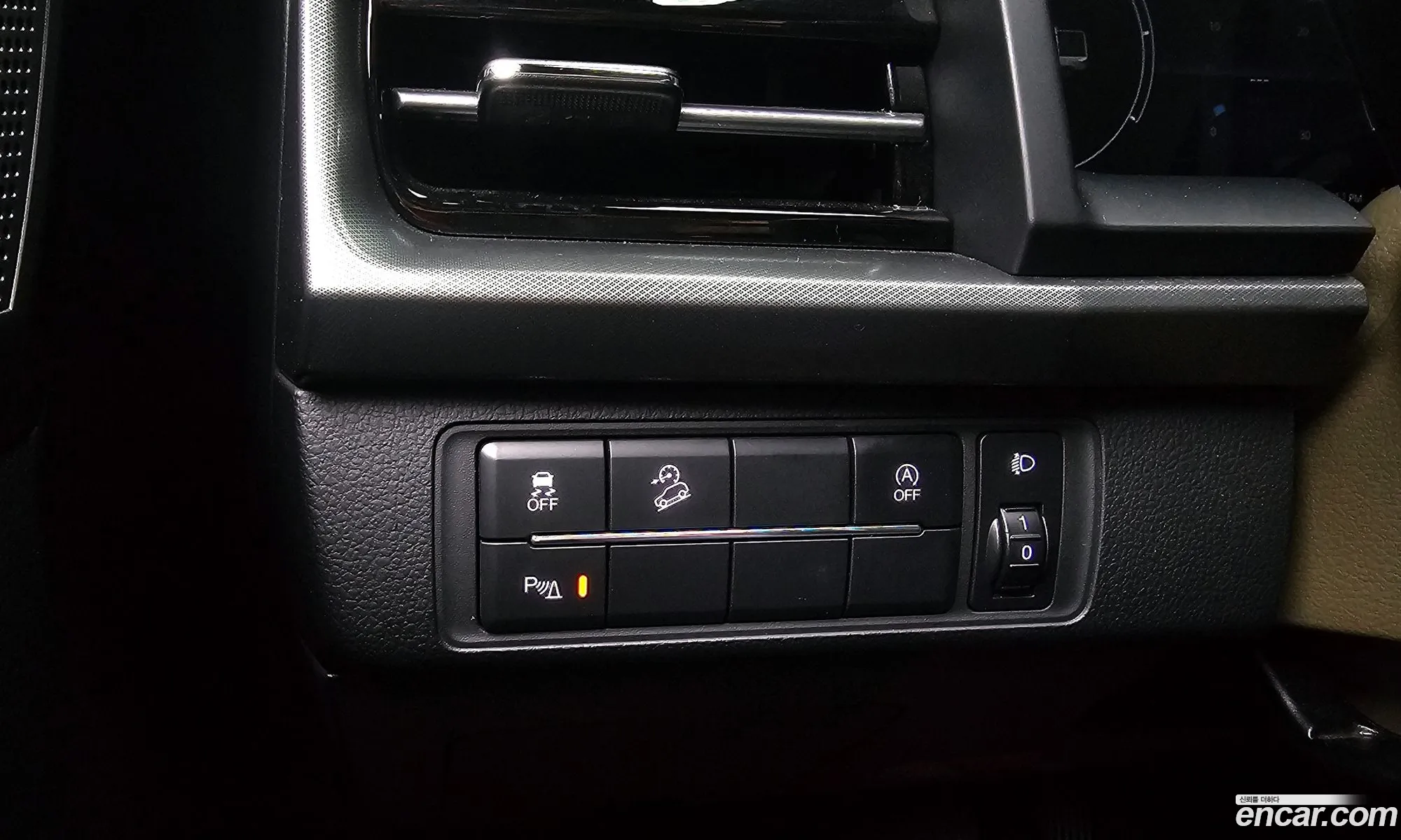 KG Mobility (SsangYong) Rexton Sports 2024 — 18