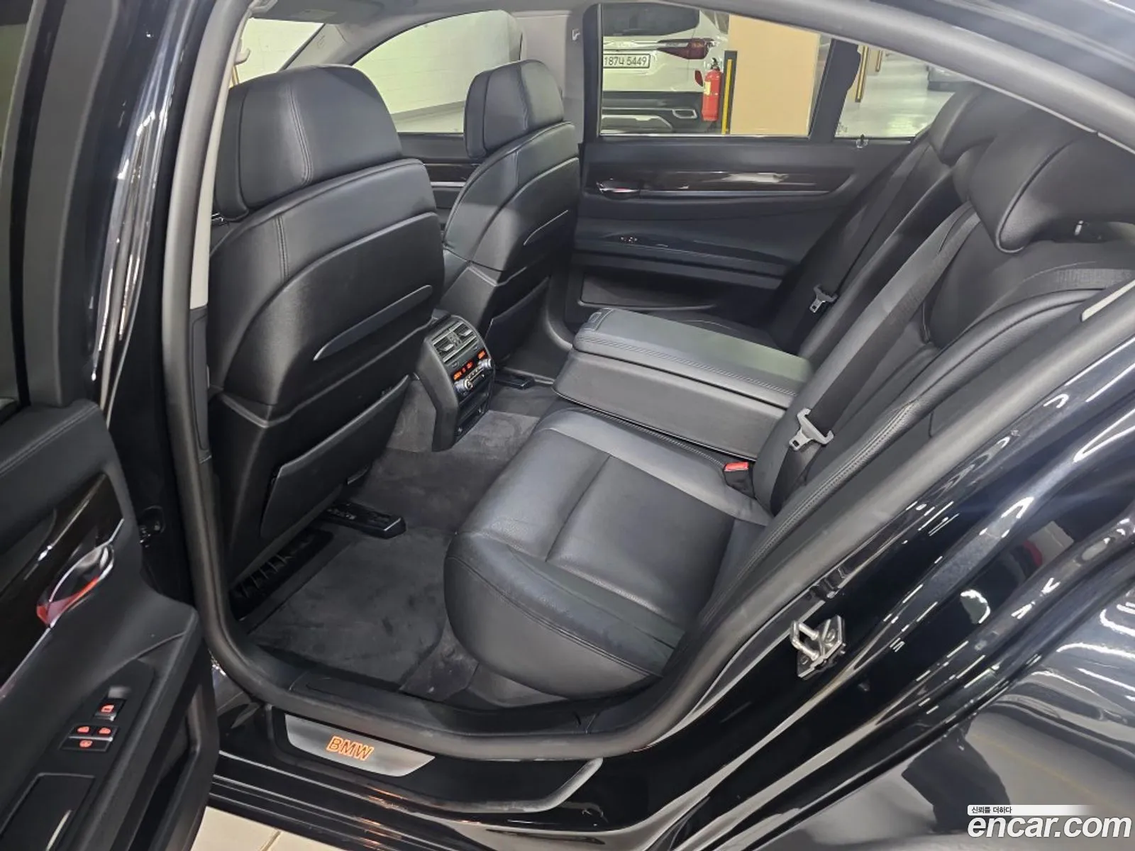 BMW 7 Series 2012 — 19
