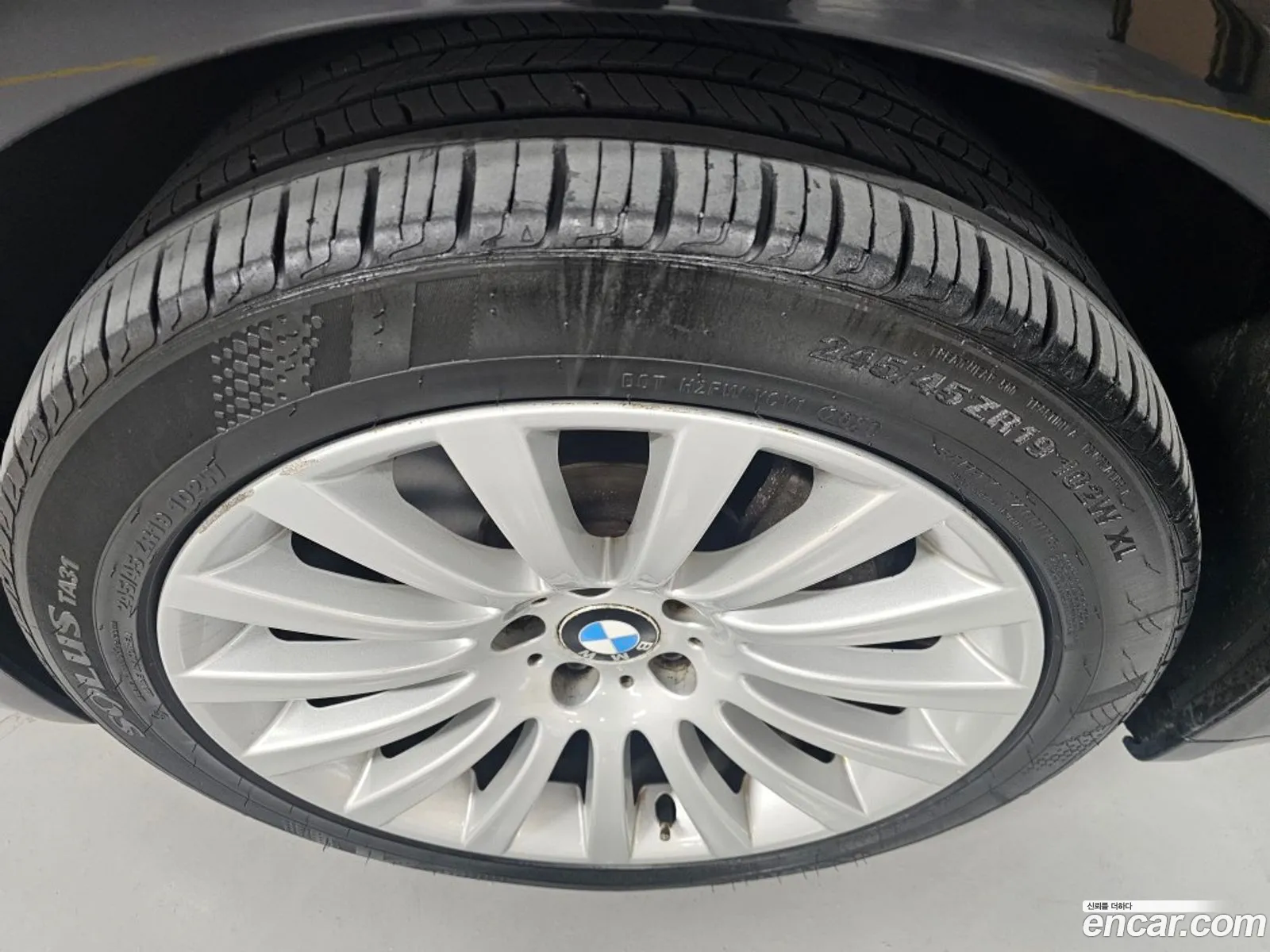 BMW 7 Series 2012 — 13