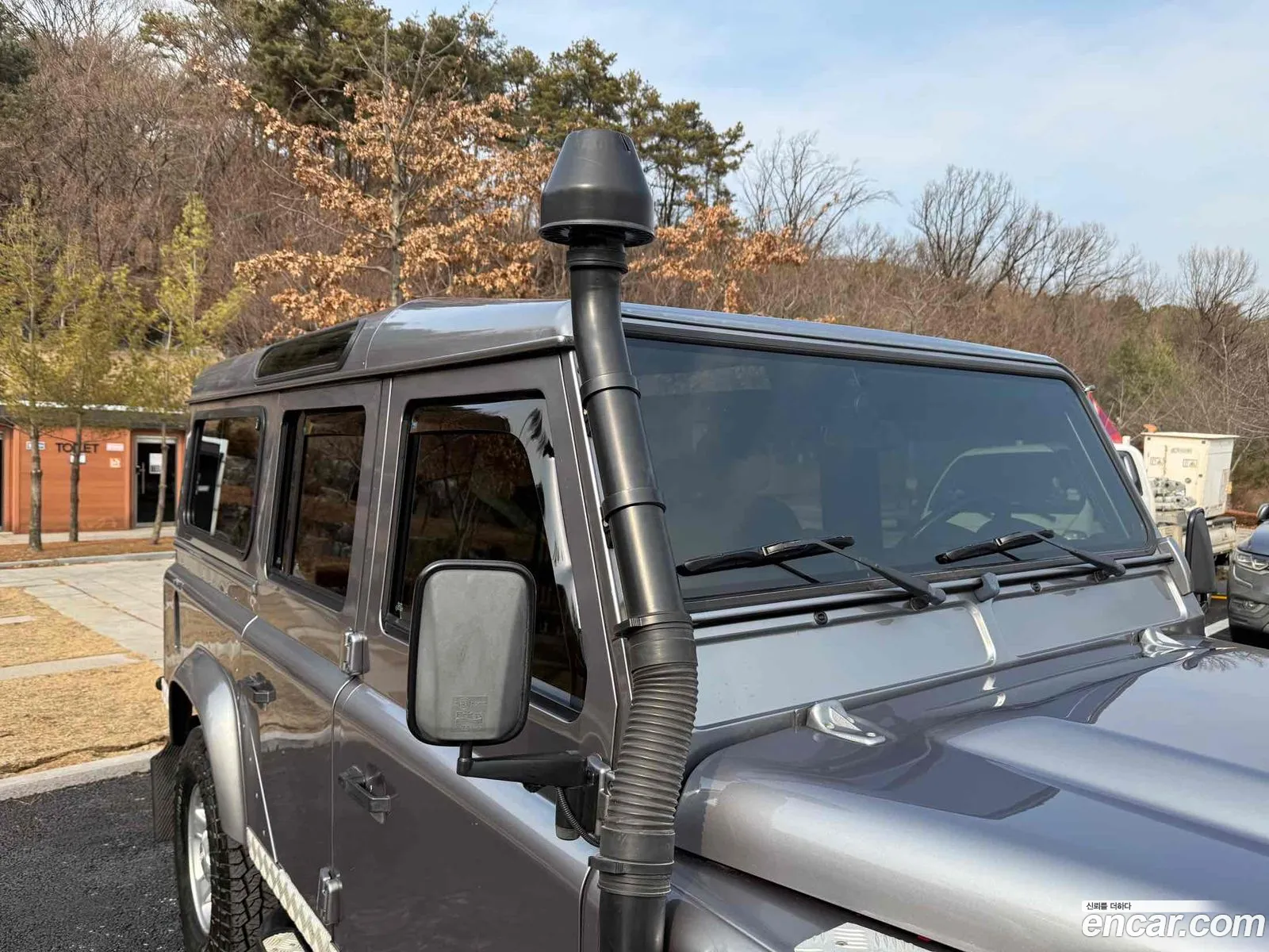 Land Rover Defender 2012 — 18