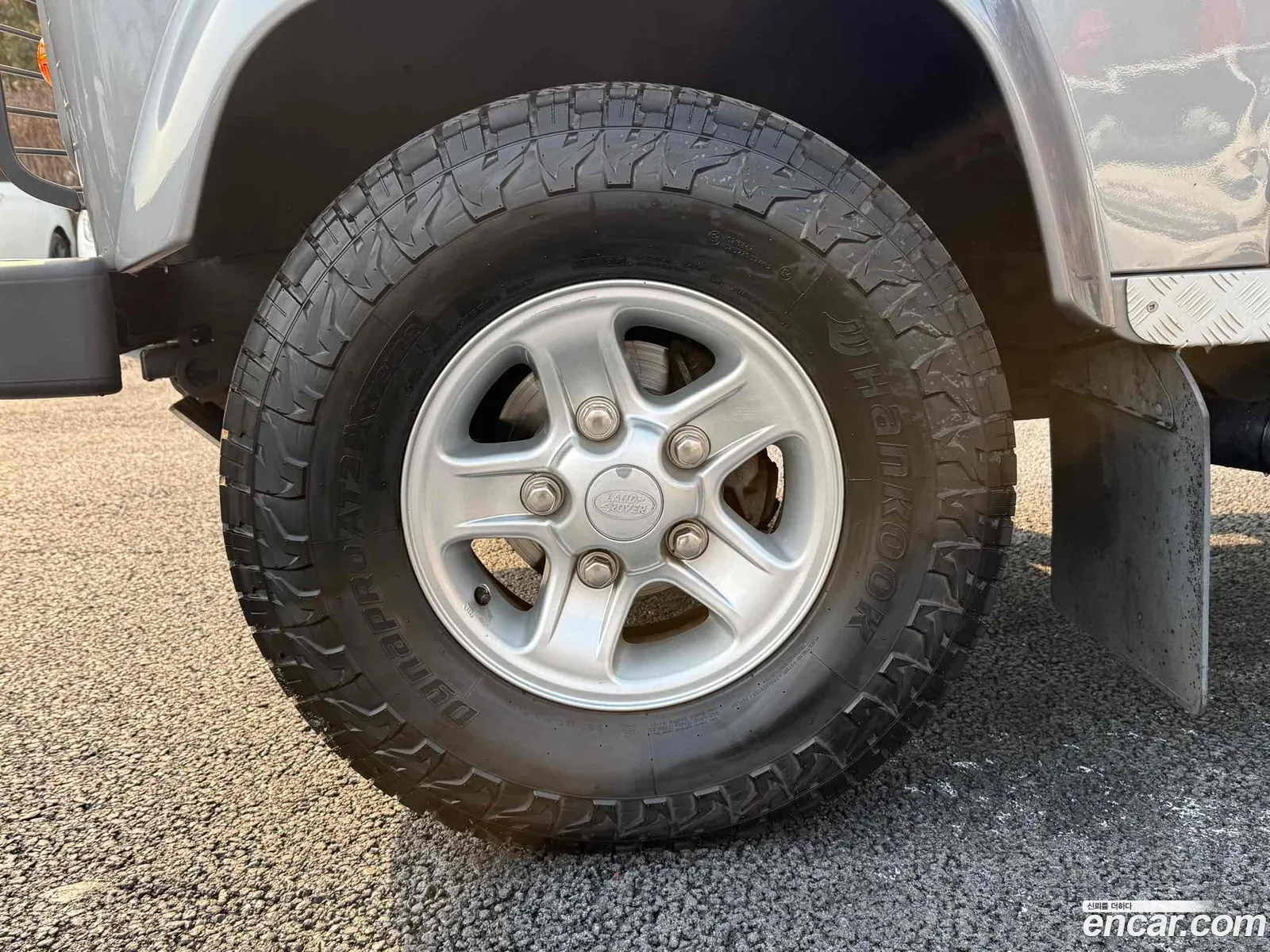Land Rover Defender 2012 — 20