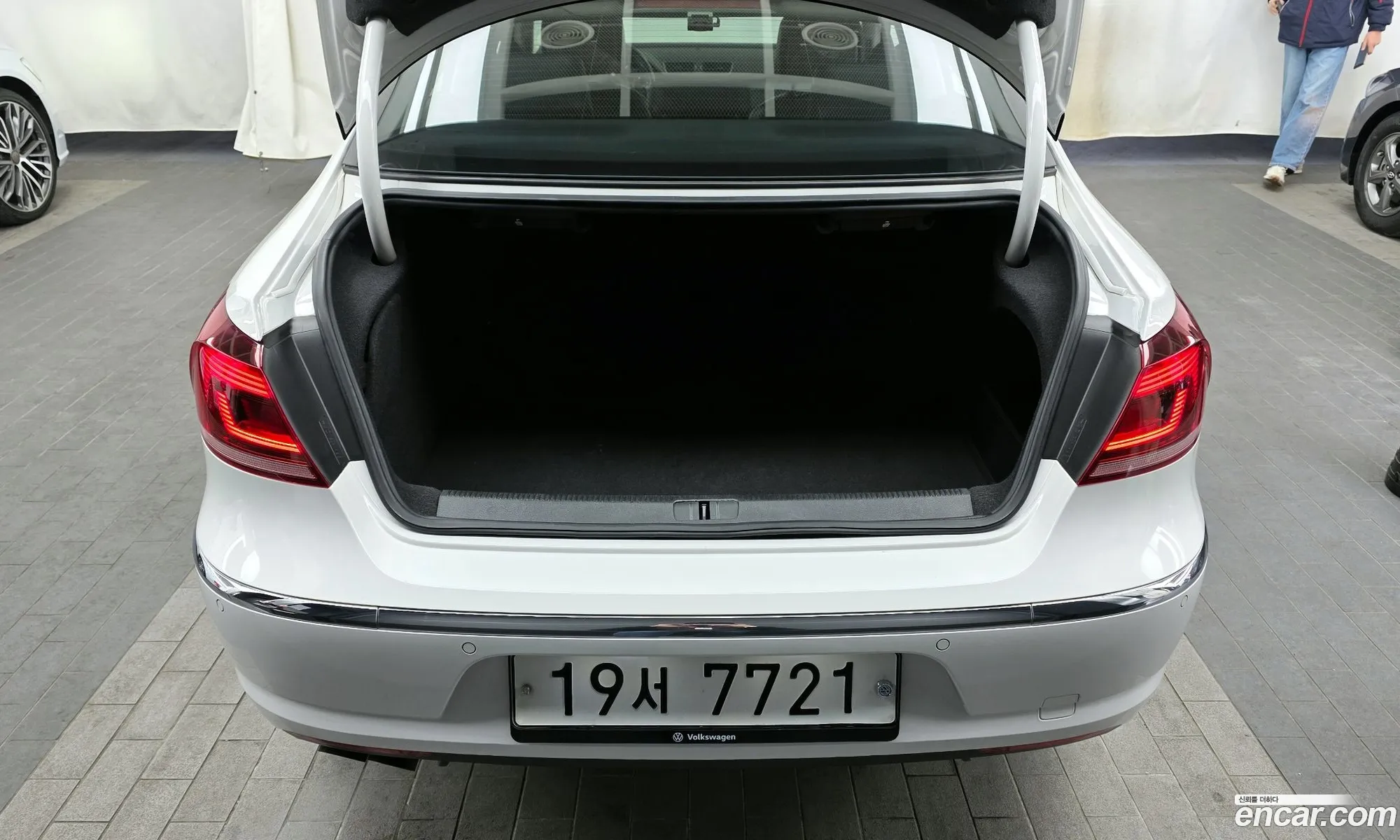 Volkswagen CC 2014 WVWZZZ3CZFE810604 — 20