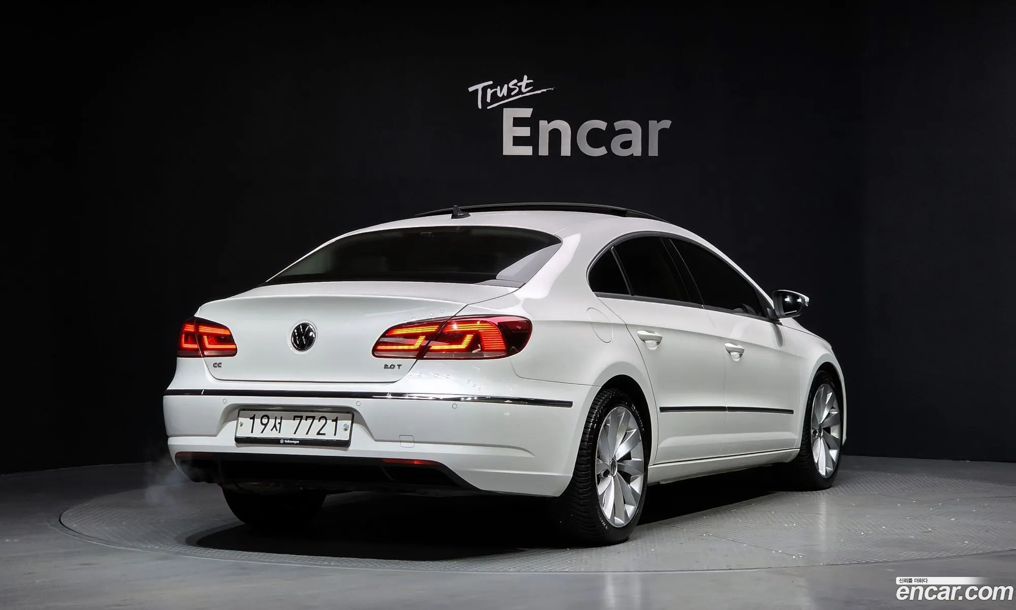Volkswagen CC 2014 WVWZZZ3CZFE810604 — 5