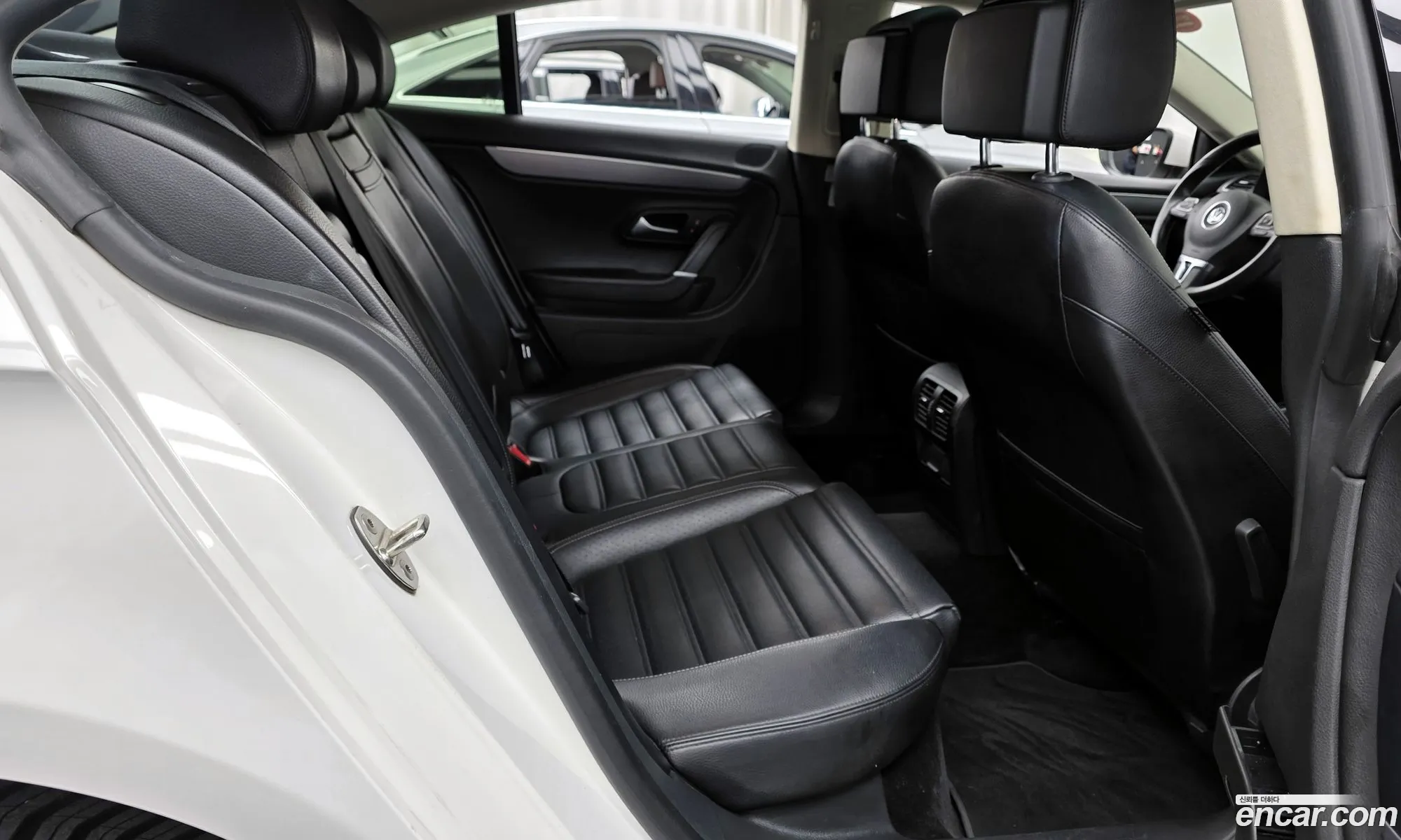 Volkswagen CC 2014 WVWZZZ3CZFE810604 — 7