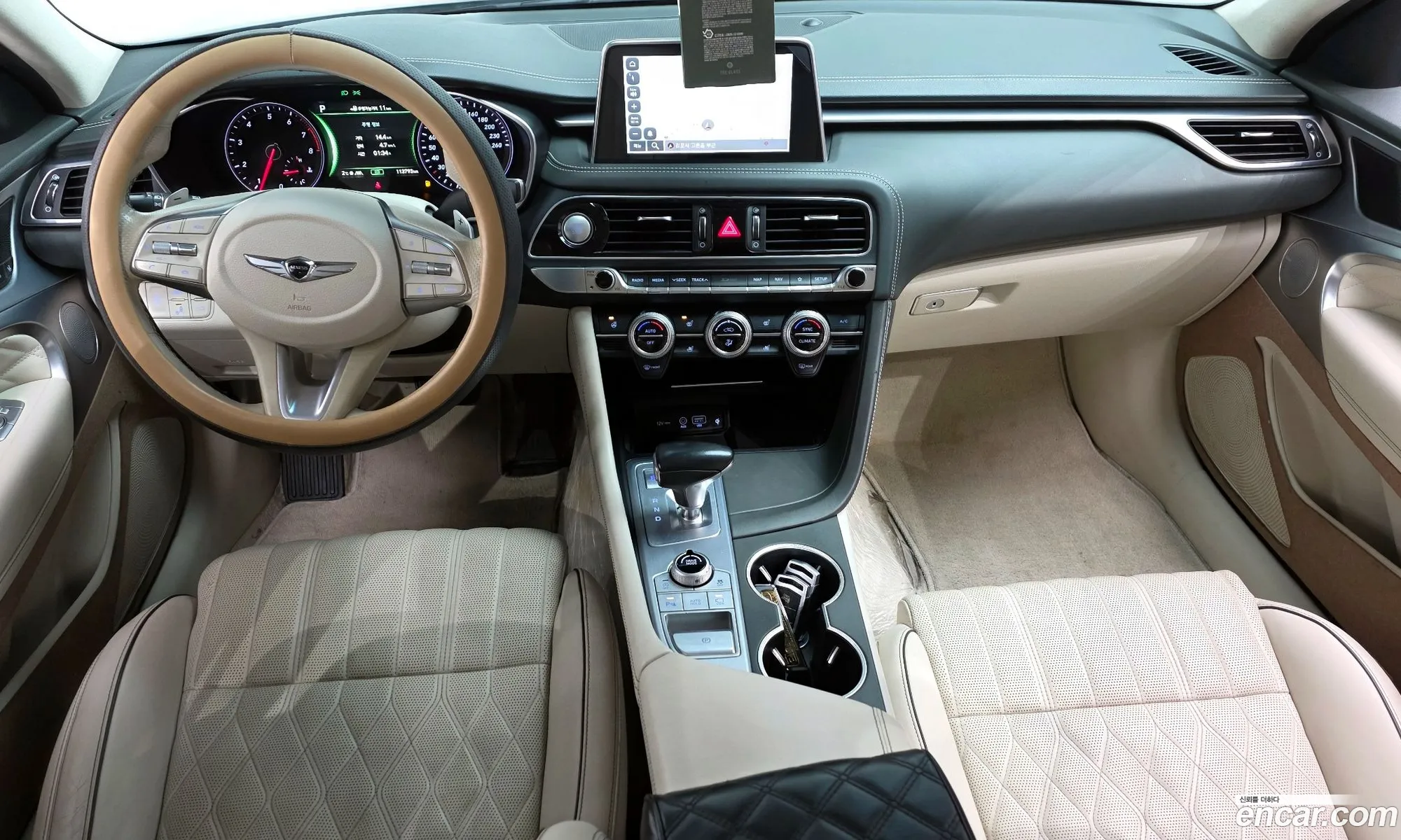 Genesis G70 2018 — 2