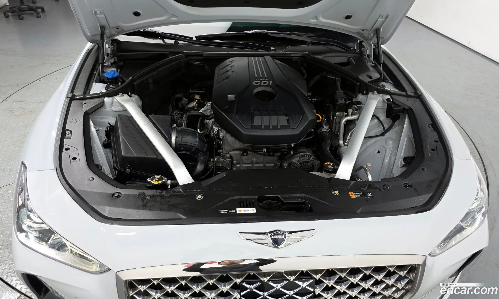 Genesis G70 2018 — 16