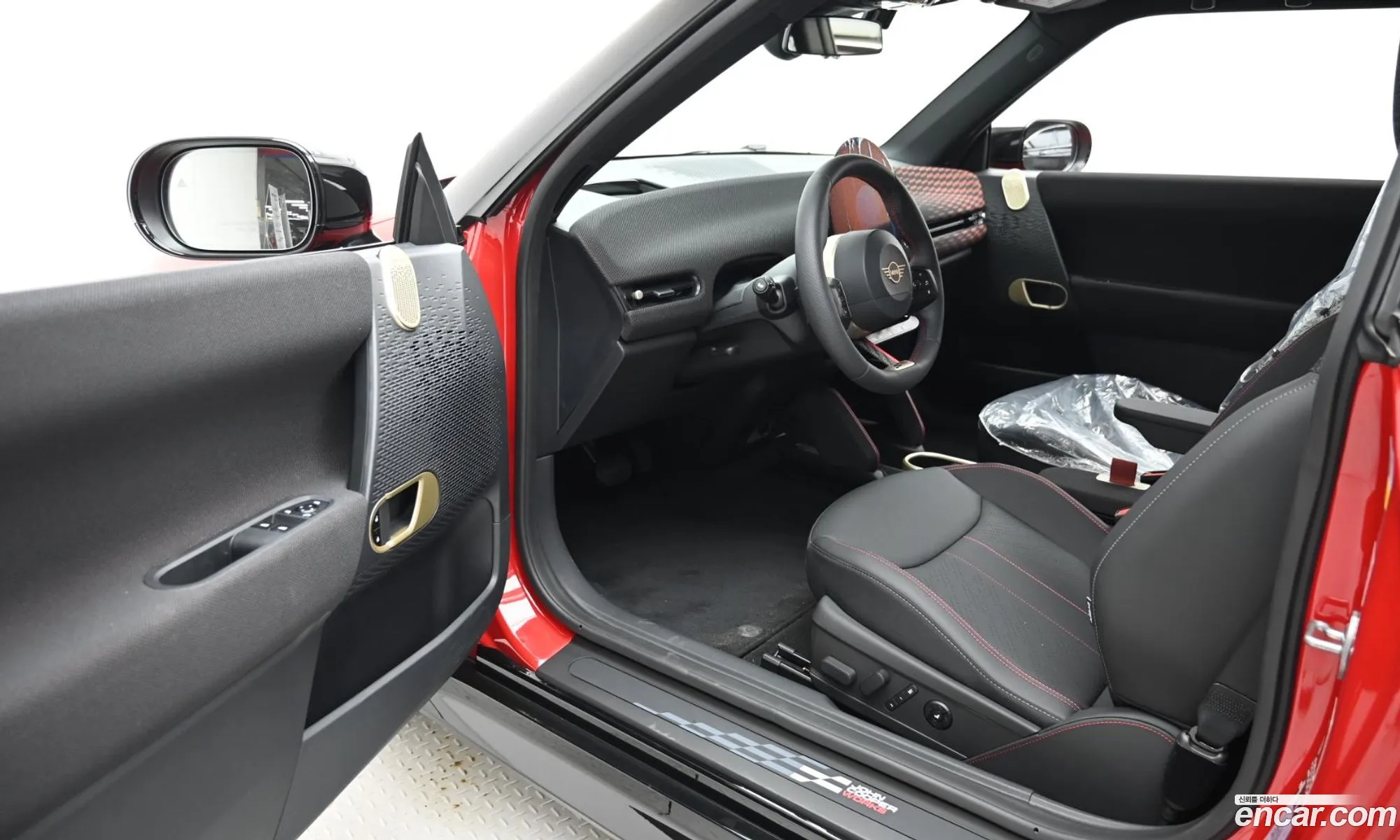Mini Cooper Electric 2025 — 11