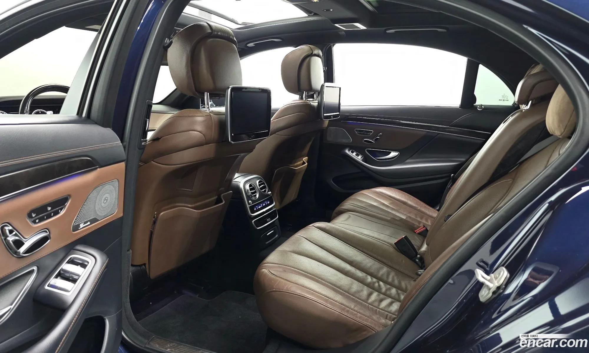 Mercedes-Benz S-Class W222 2015 — 17