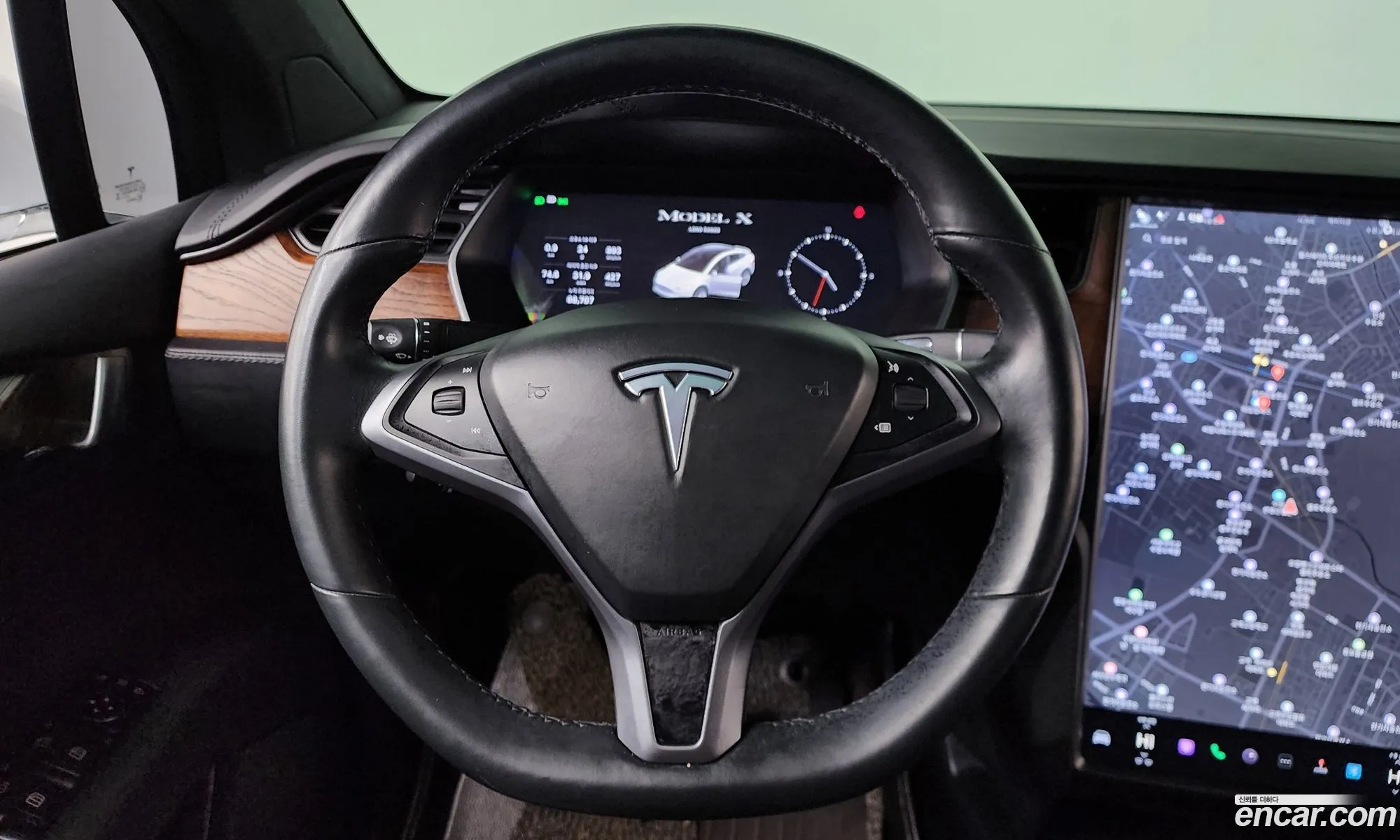 Tesla Model X 2019 5YJXCDE2XKF217132 — 9