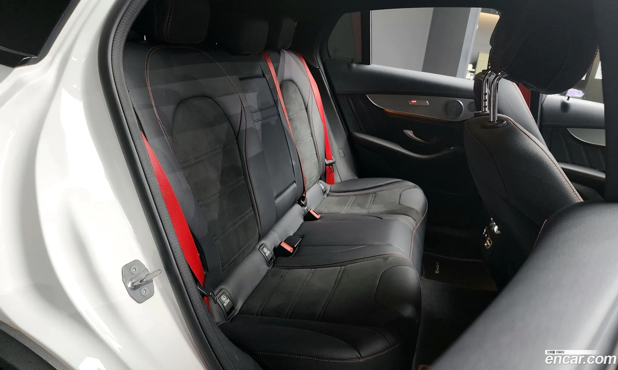 Mercedes-Benz GLC-Class X253 2019 — 18
