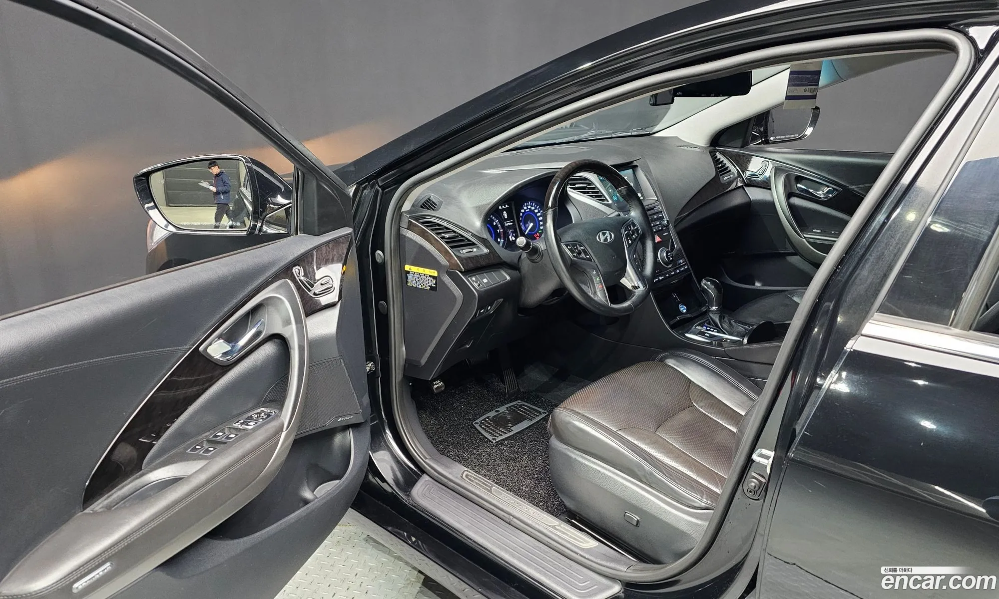 Hyundai Grandeur HG 2014 — 5