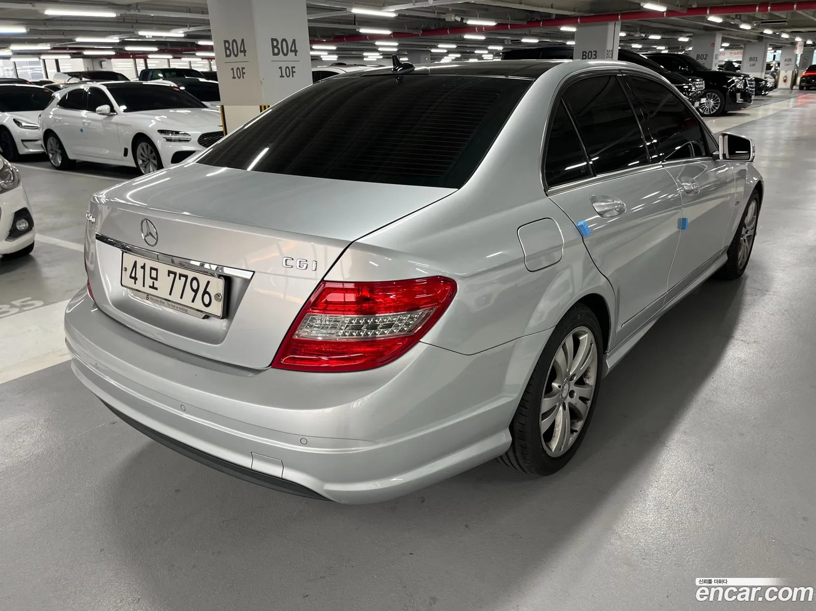 Mercedes-Benz C-Class W204 2010 — 2