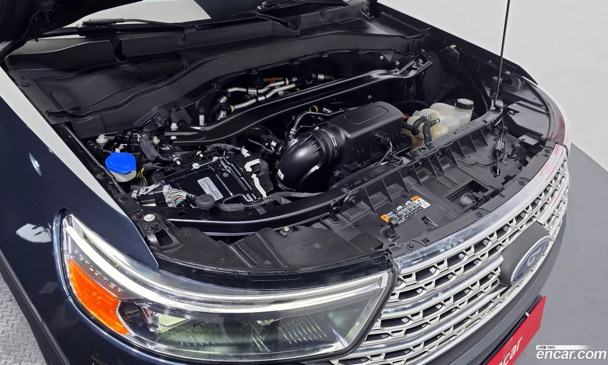 Ford Explorer 6th Gen 2022 1FMSK8FH5NGB01978 — 5