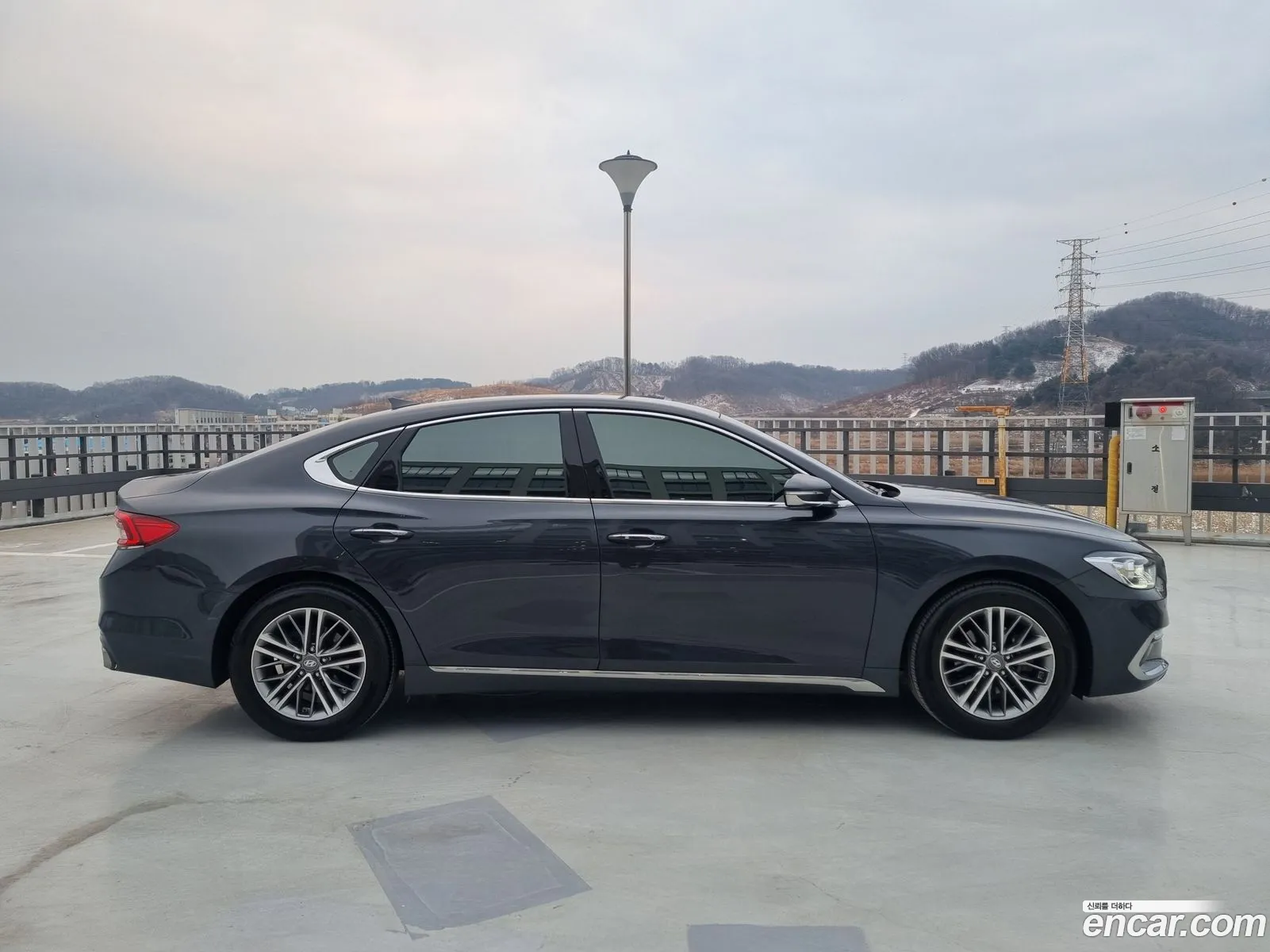 Hyundai Grandeur IG 2019 — 9