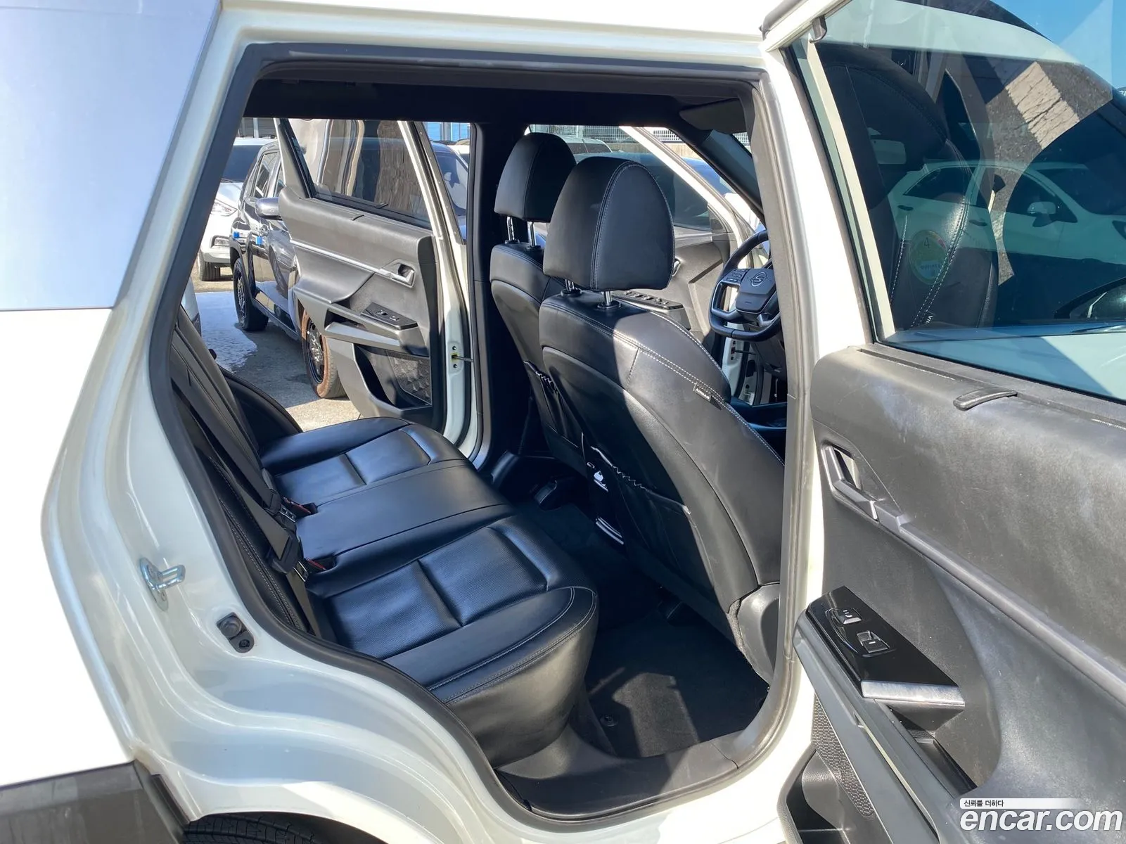 KG Mobility (SsangYong) Torres 2022 — 19