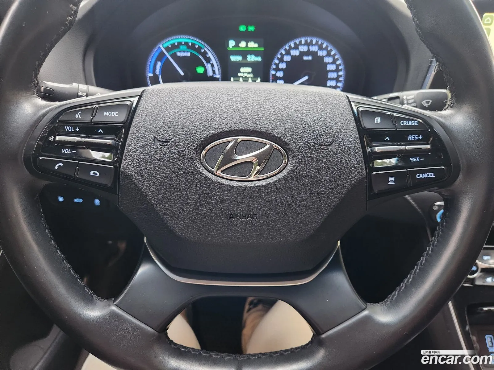 Hyundai Grandeur IG Hybrid 2017 — 17